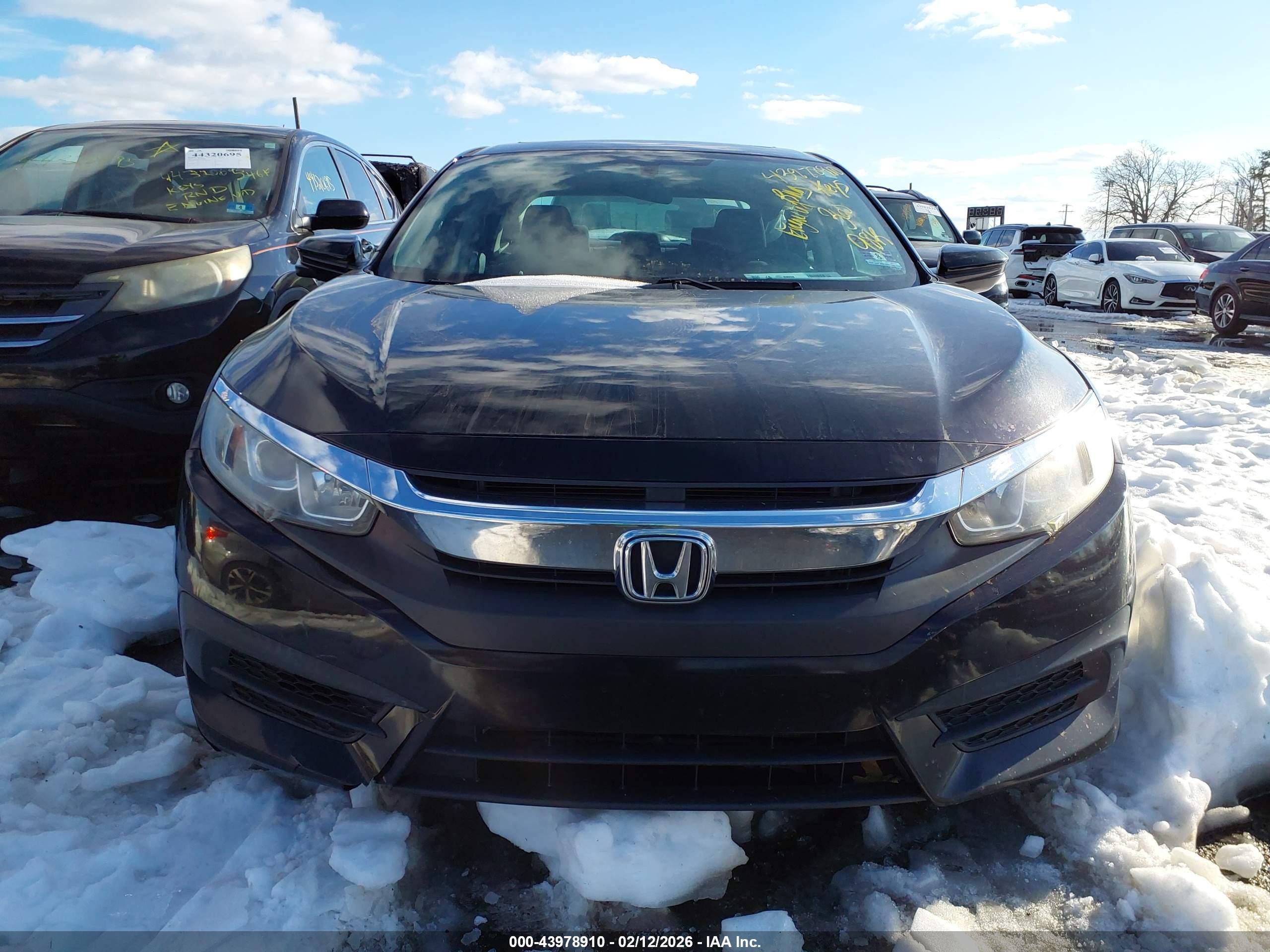 HONDA CIVIC image 6