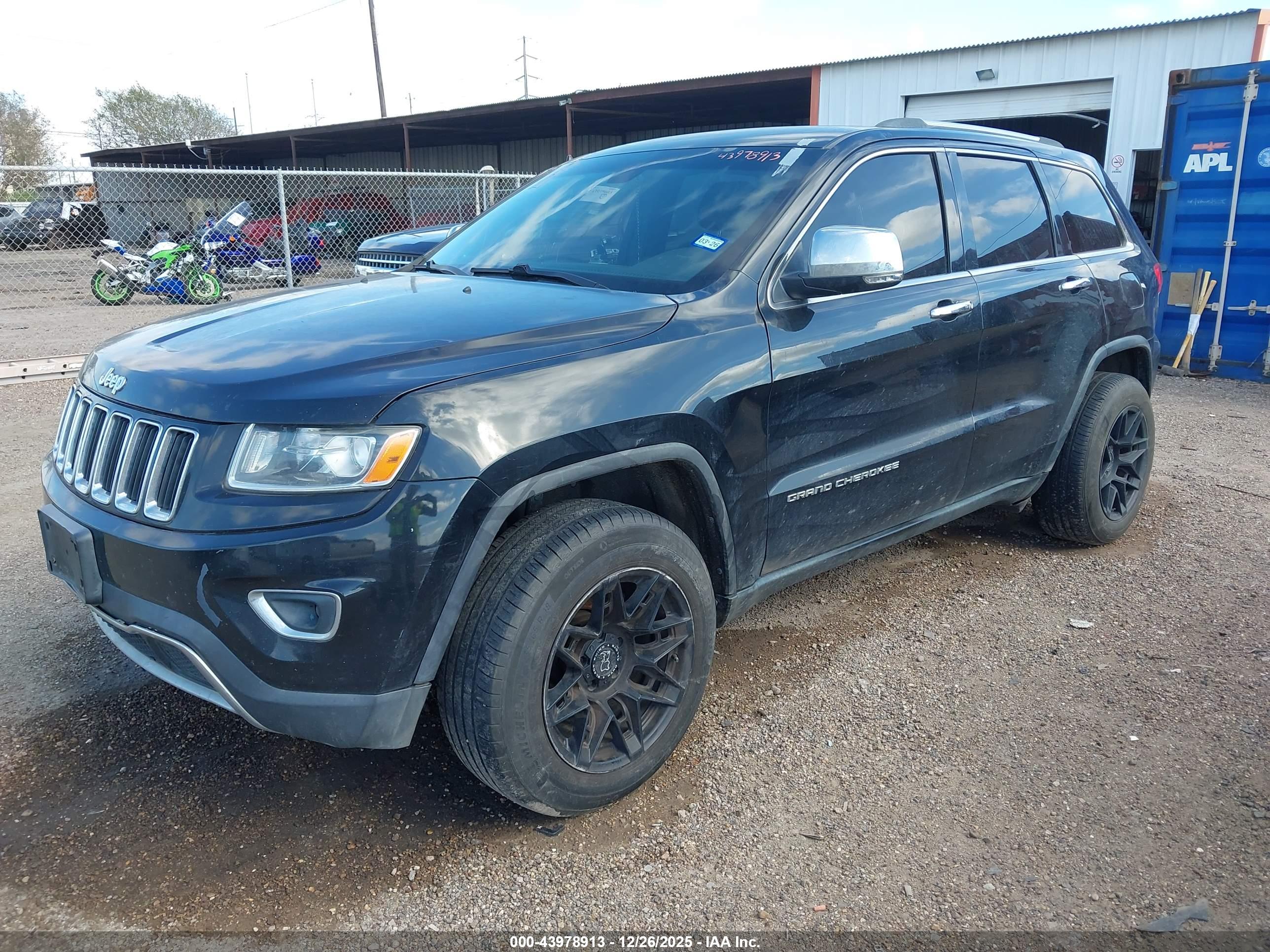 JEEP GRAND image 2