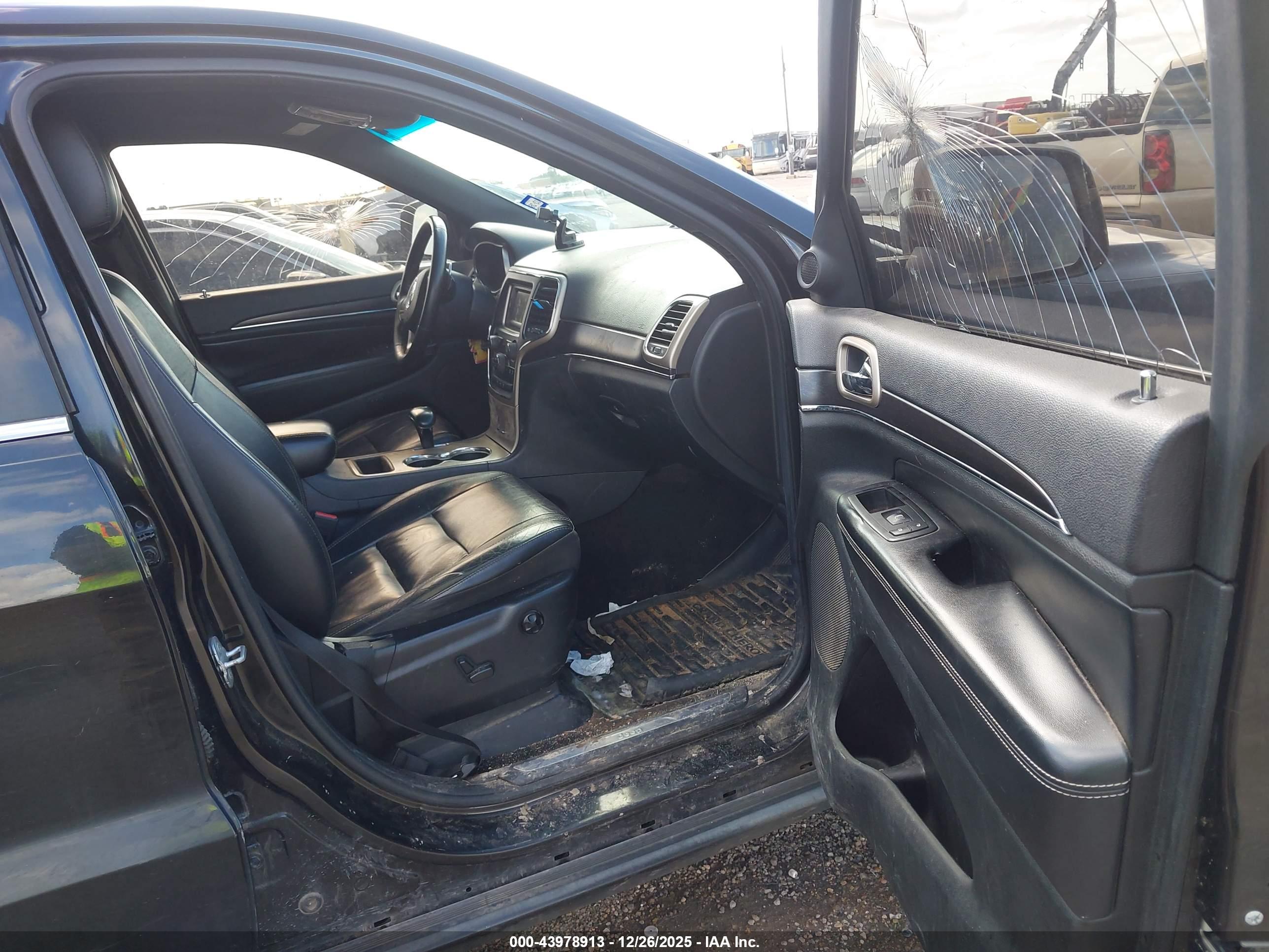 JEEP GRAND image 5