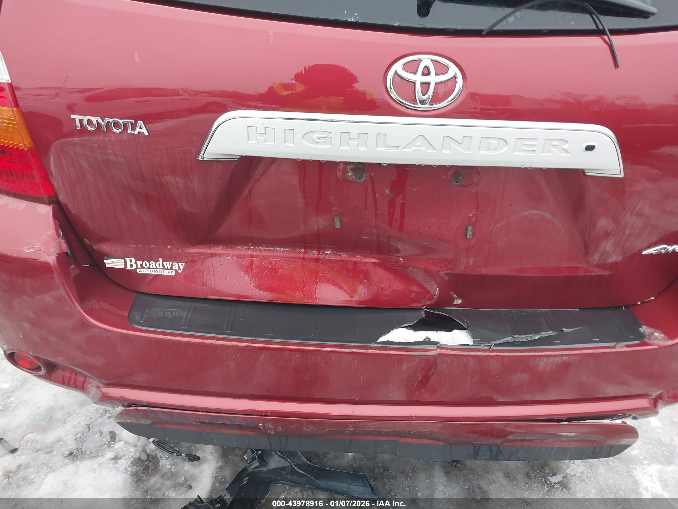 TOYOTA HIGHLANDER image 6