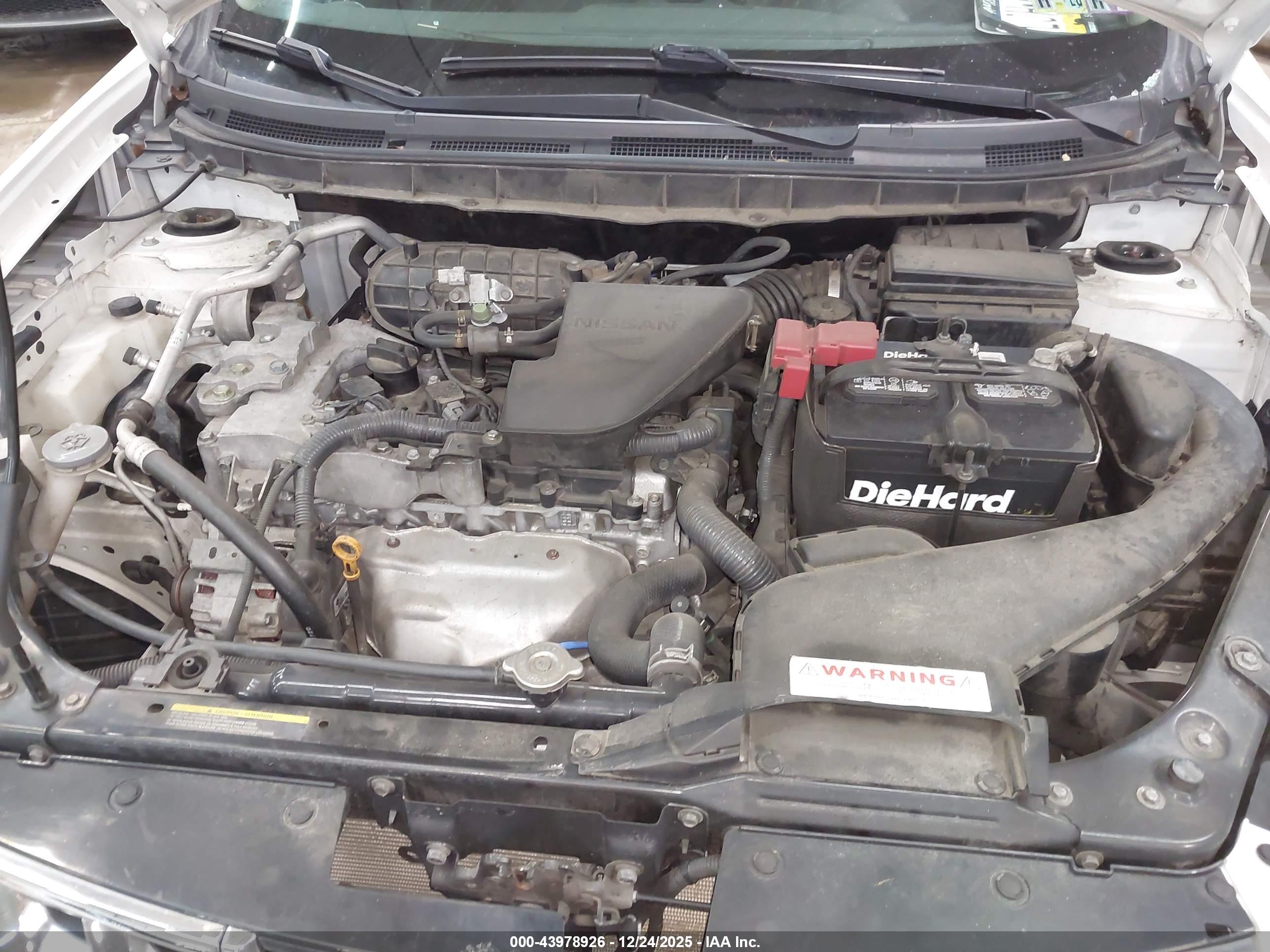 NISSAN ROGUE image 10