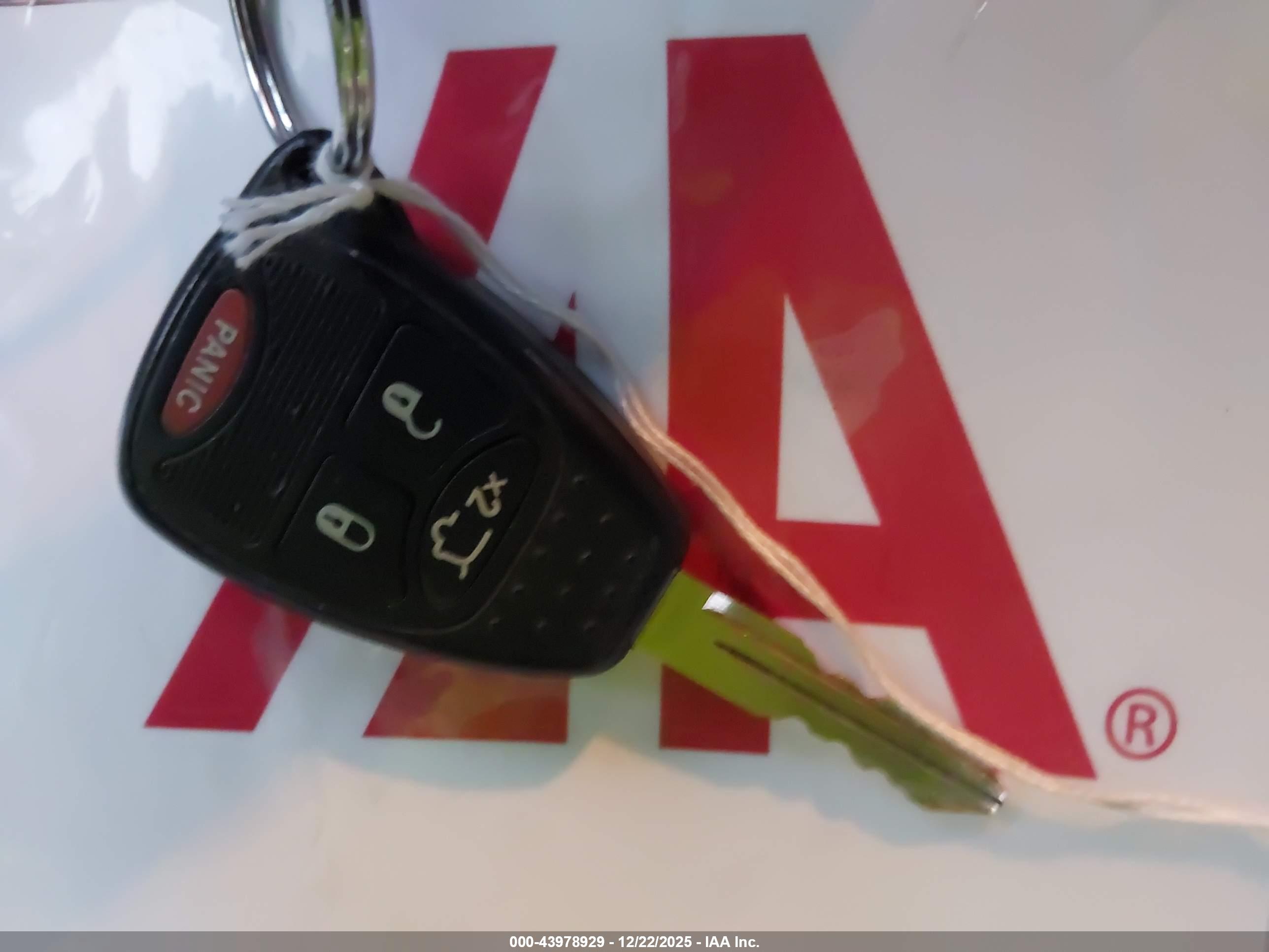 JEEP LIBERTY image 11
