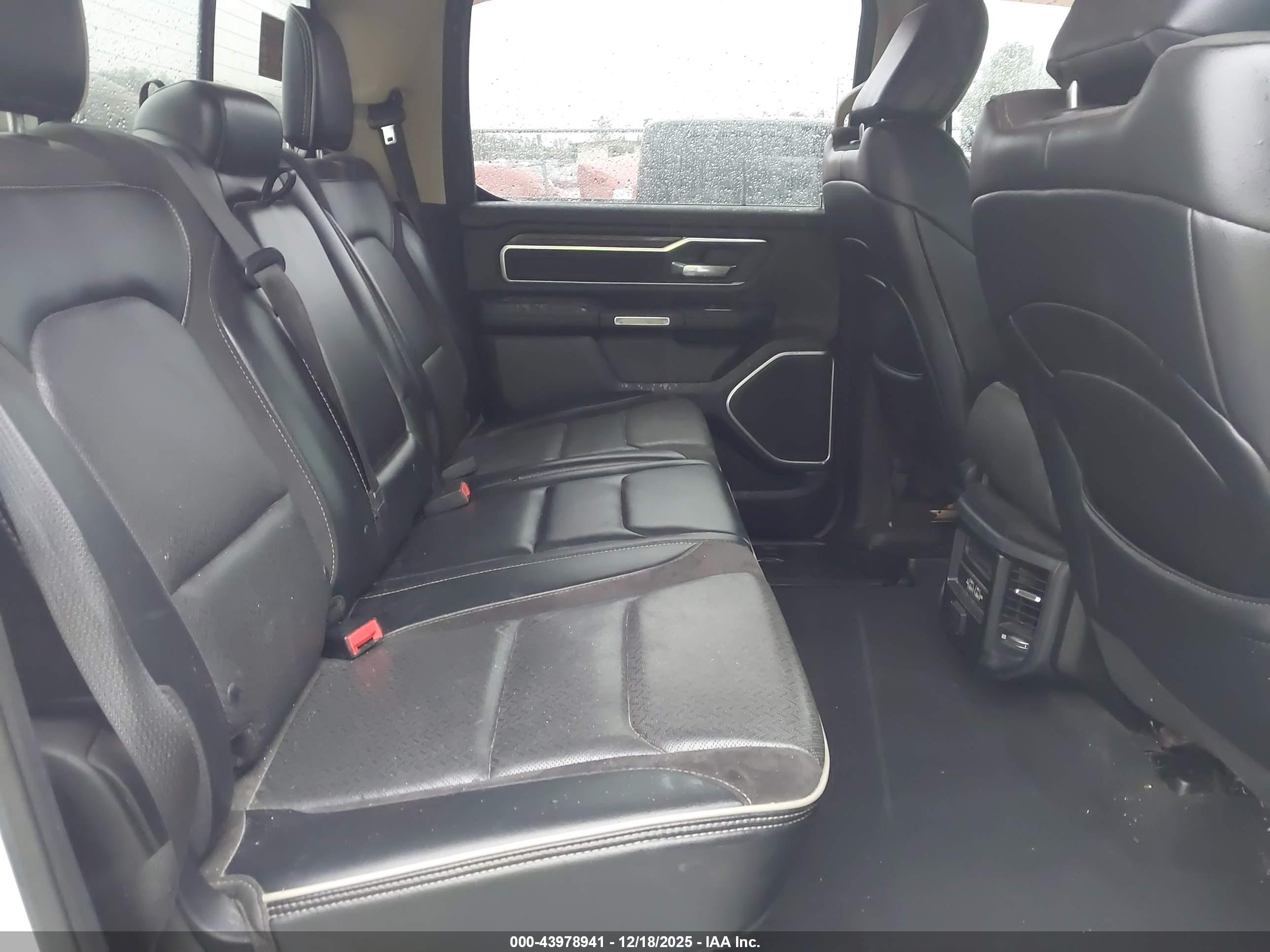 RAM 1500 image 8