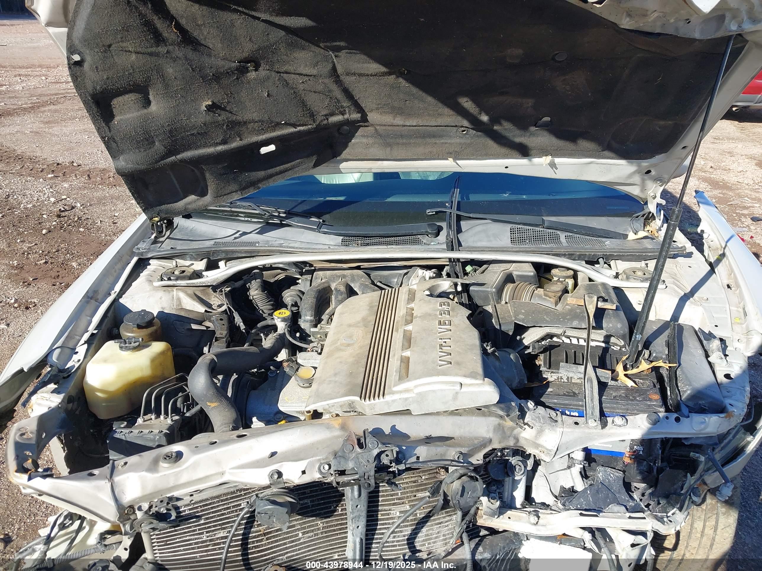 LEXUS ES image 10