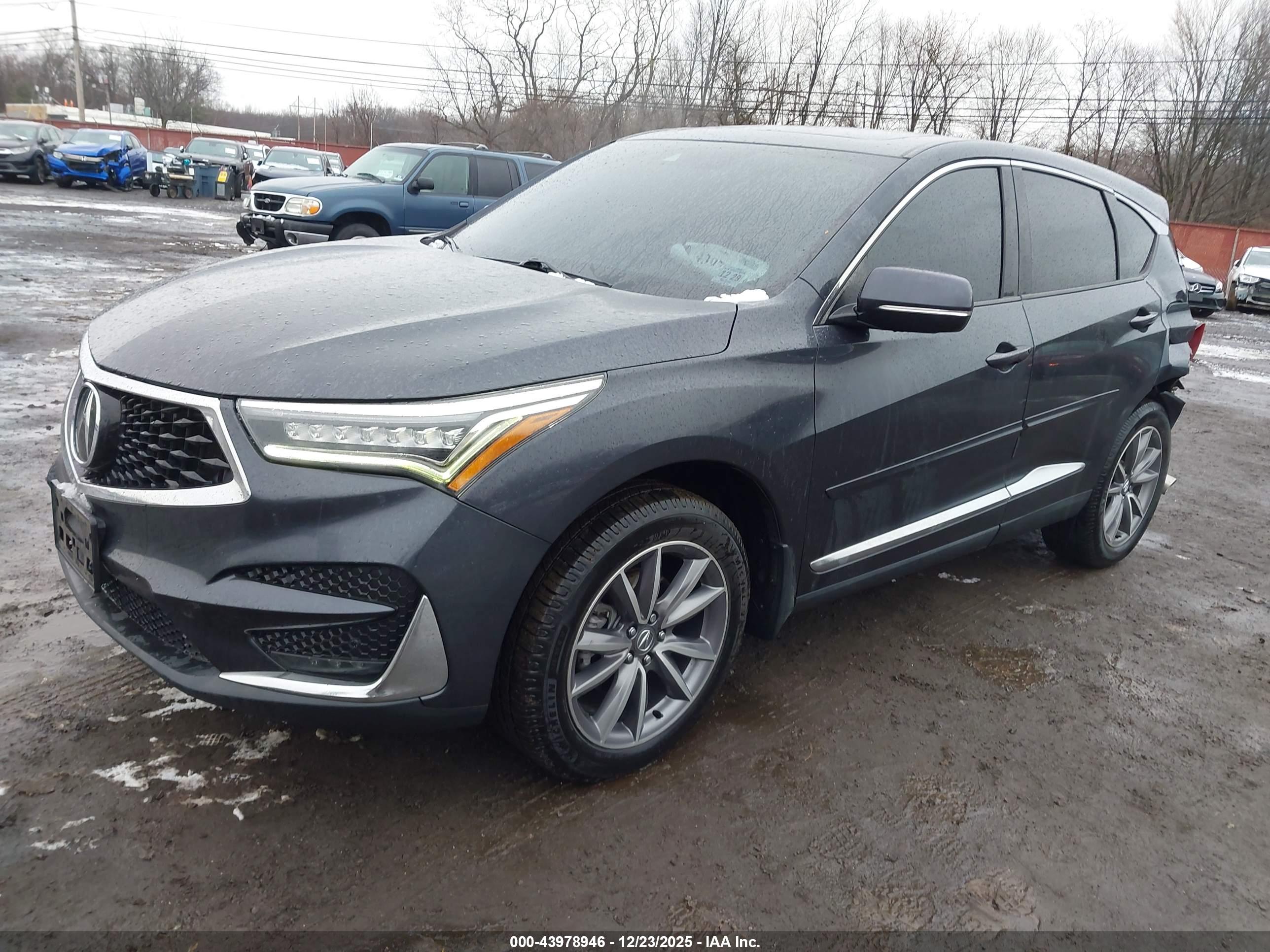 ACURA RDX image 2