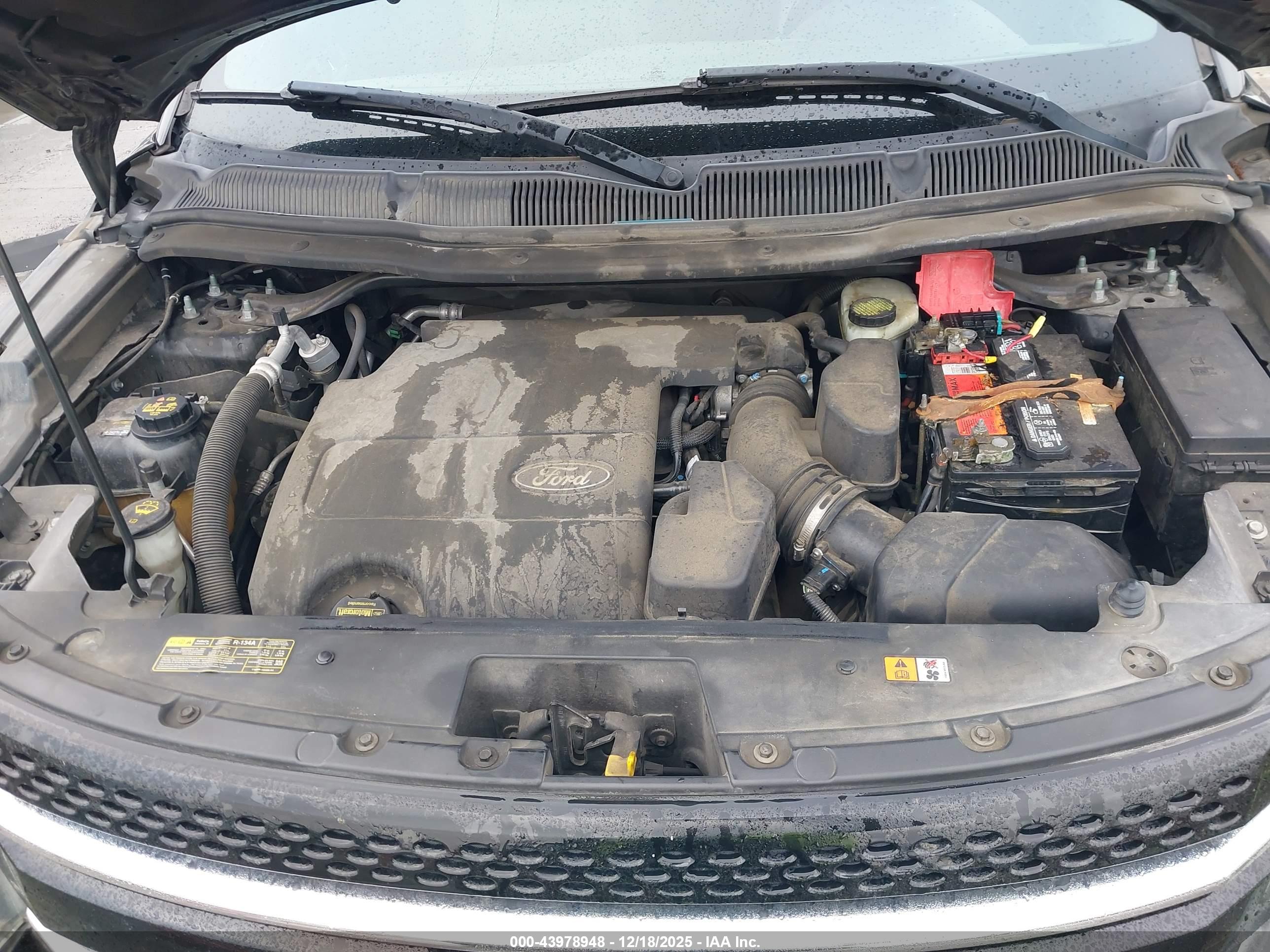 FORD EXPLORER image 10