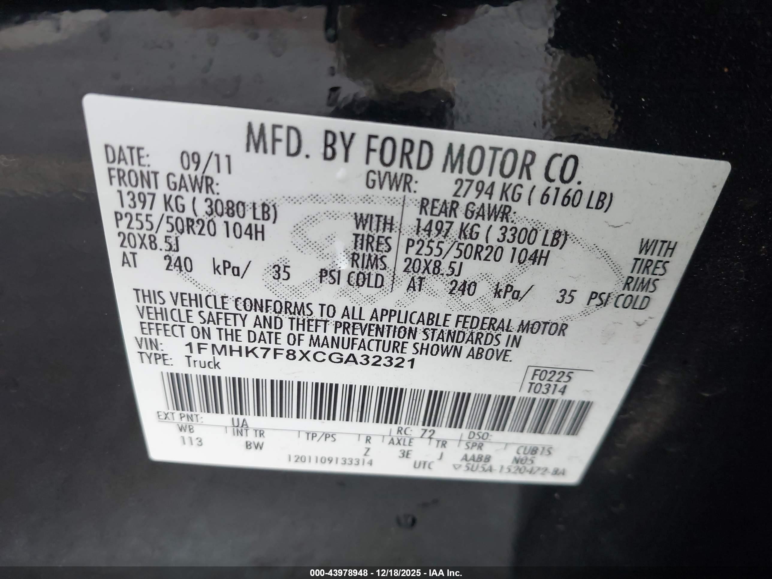 FORD EXPLORER image 9