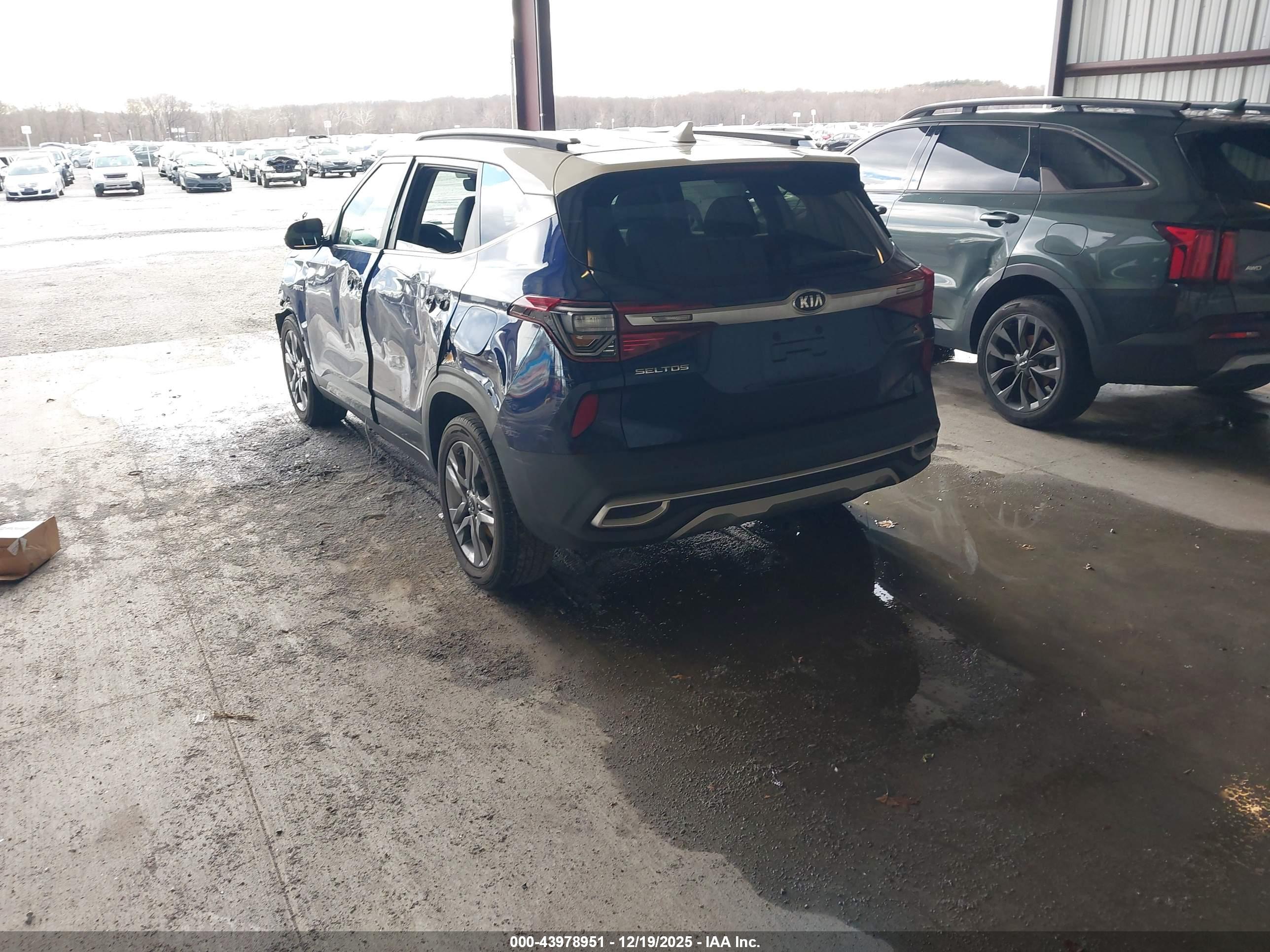 KIA SELTOS image 3