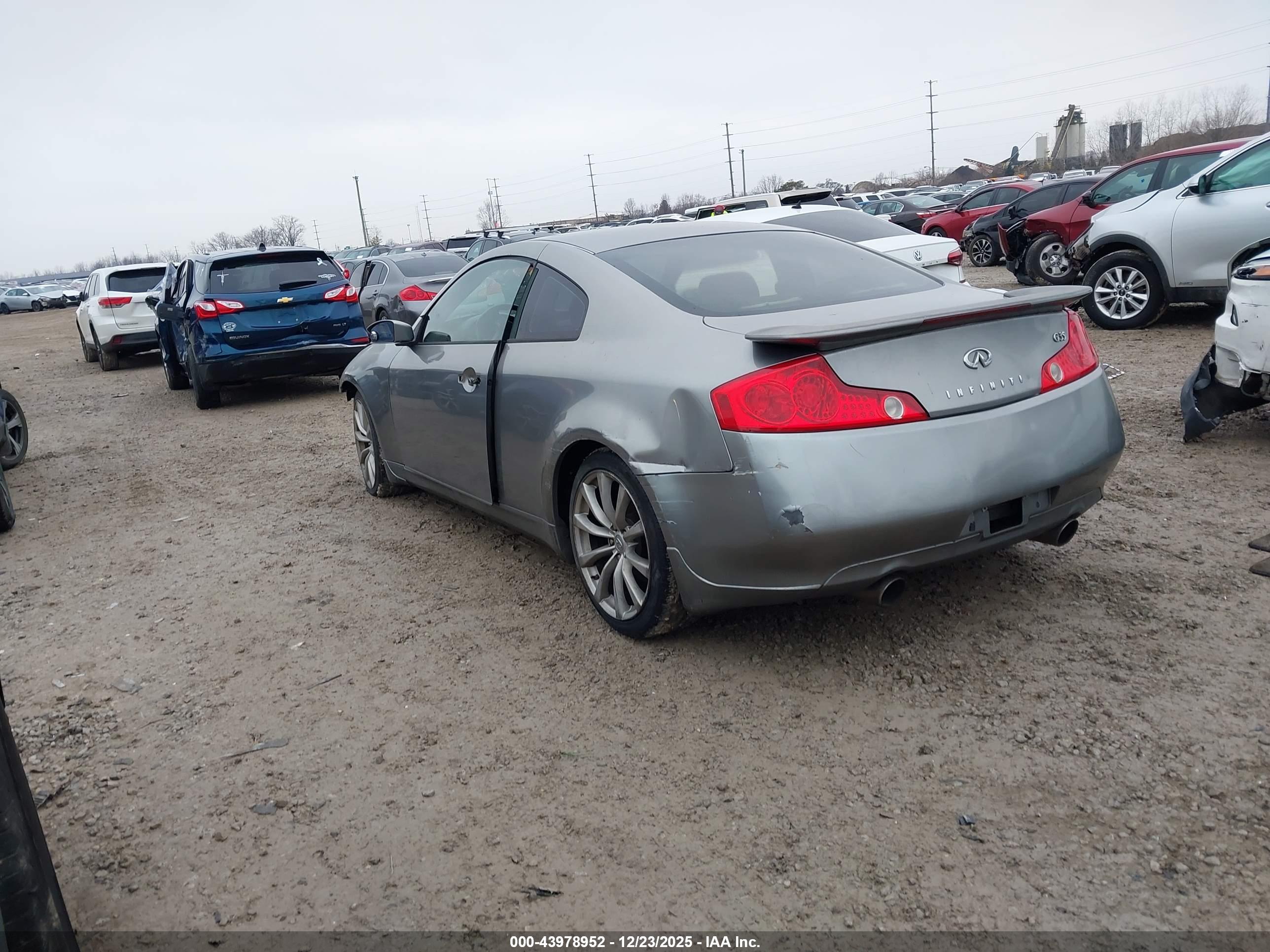 INFINITI G35 image 3