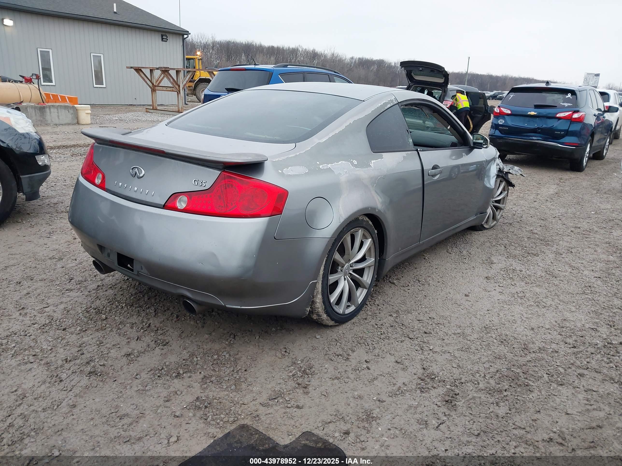 INFINITI G35 image 4