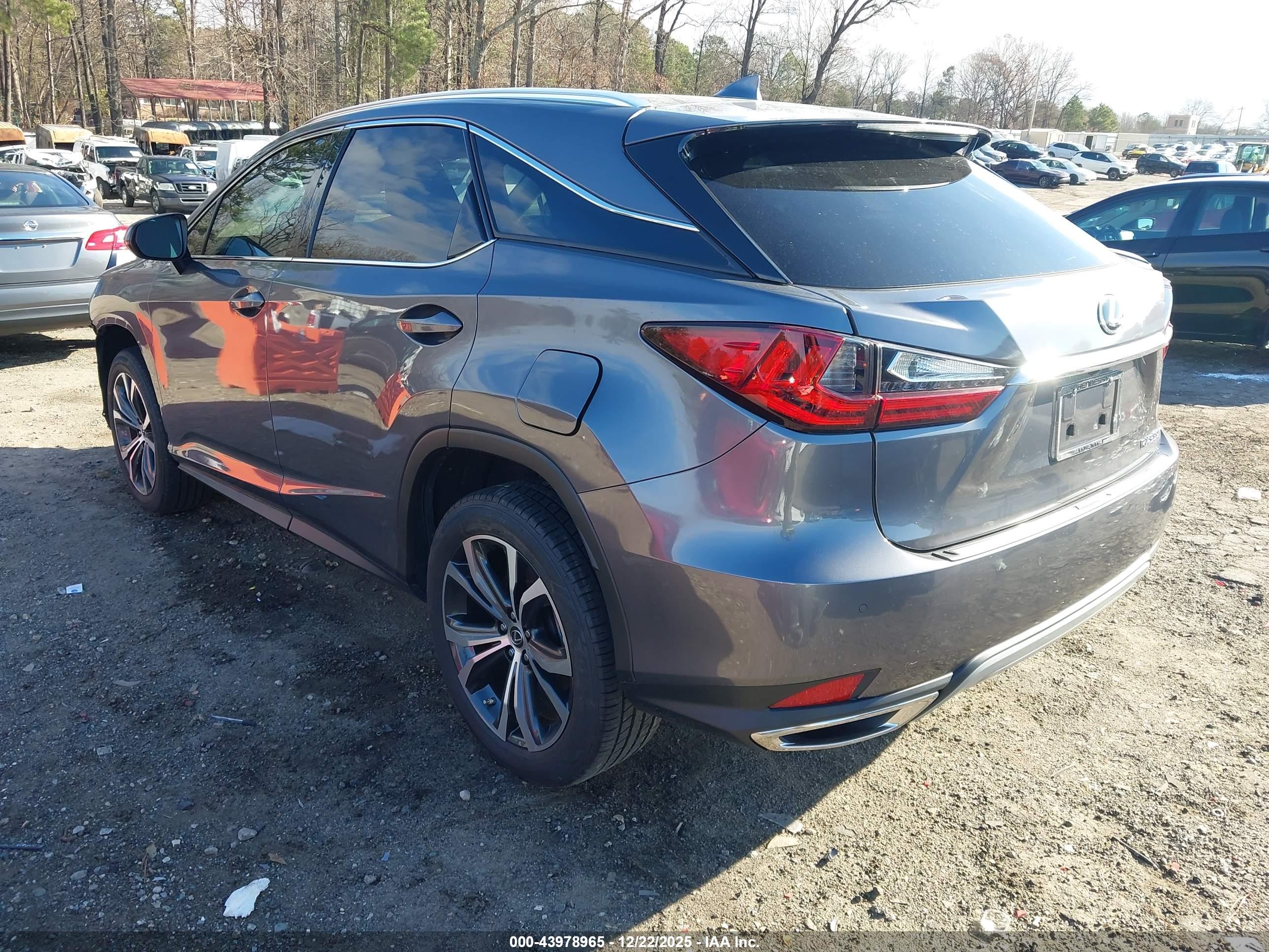 LEXUS RX image 3