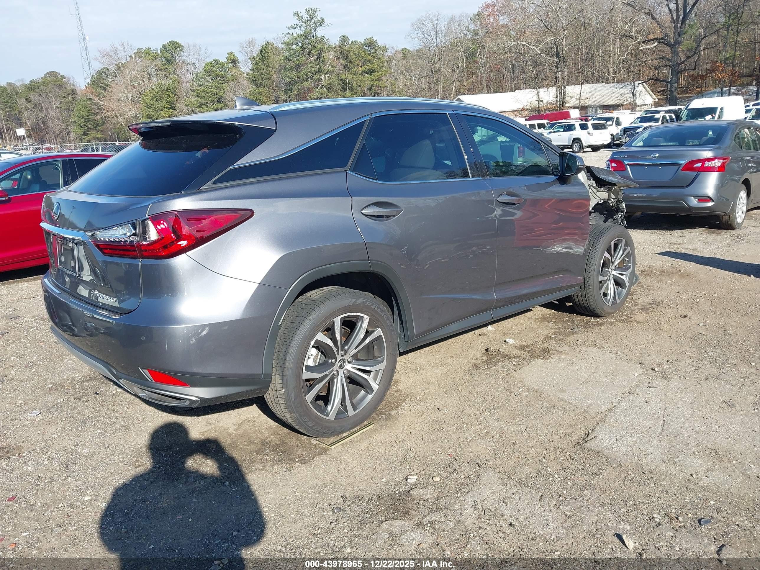 LEXUS RX image 4