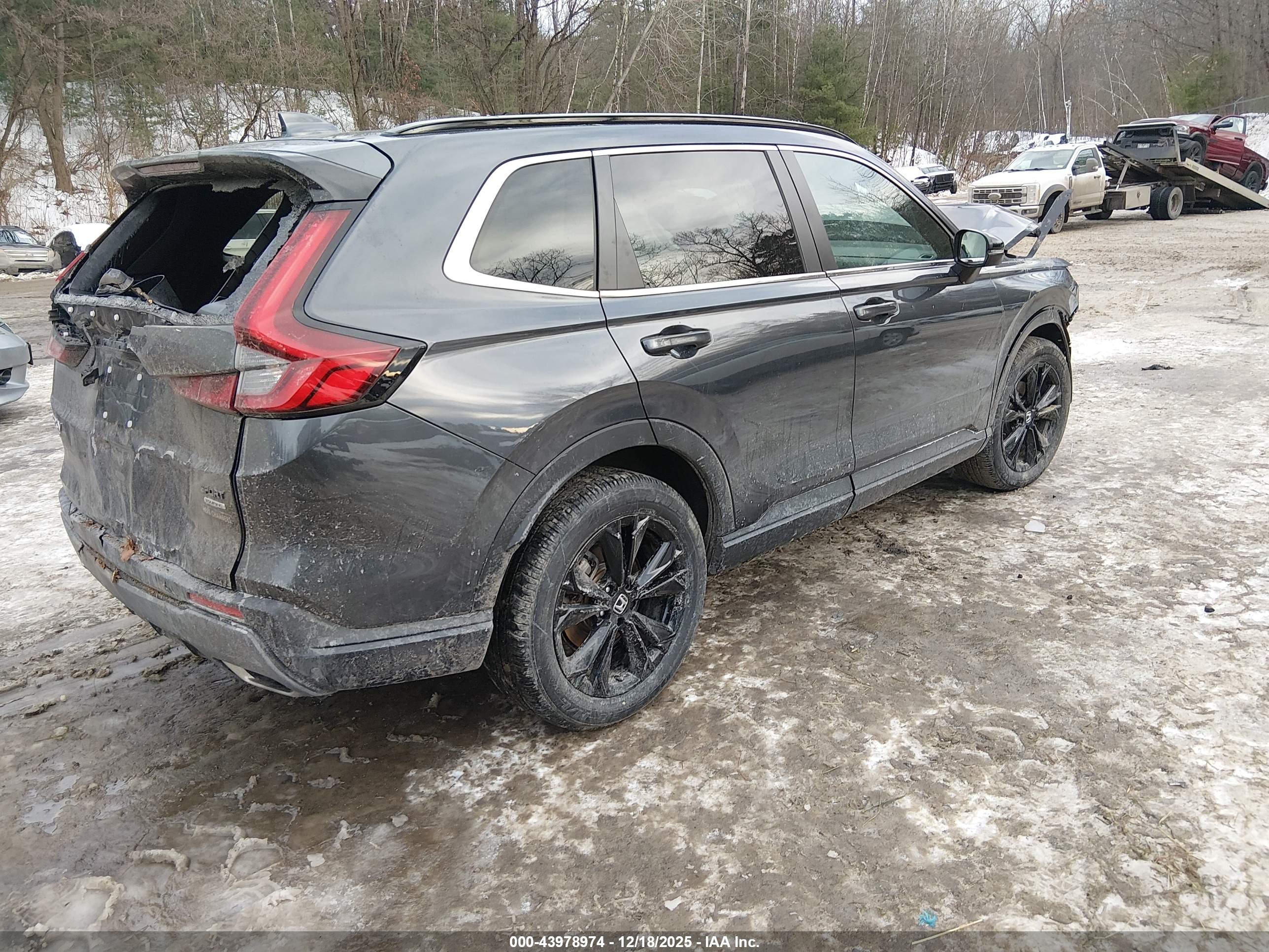 HONDA CR-V image 4
