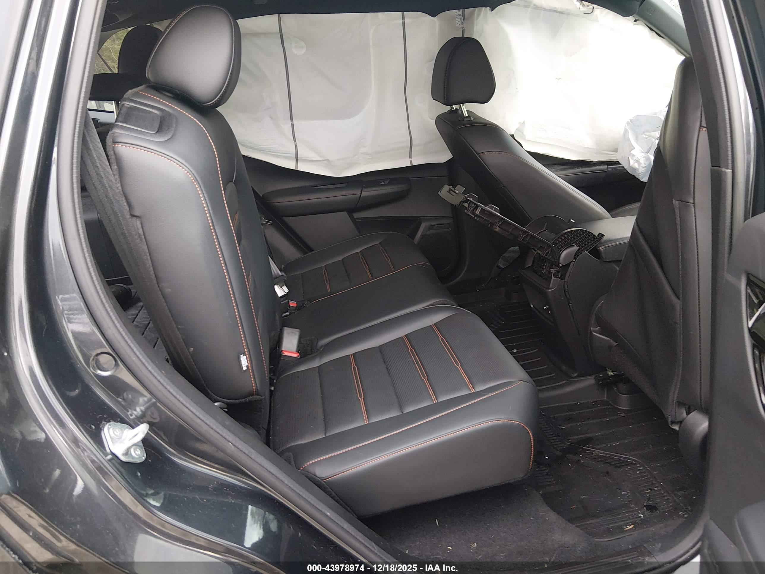 HONDA CR-V image 8