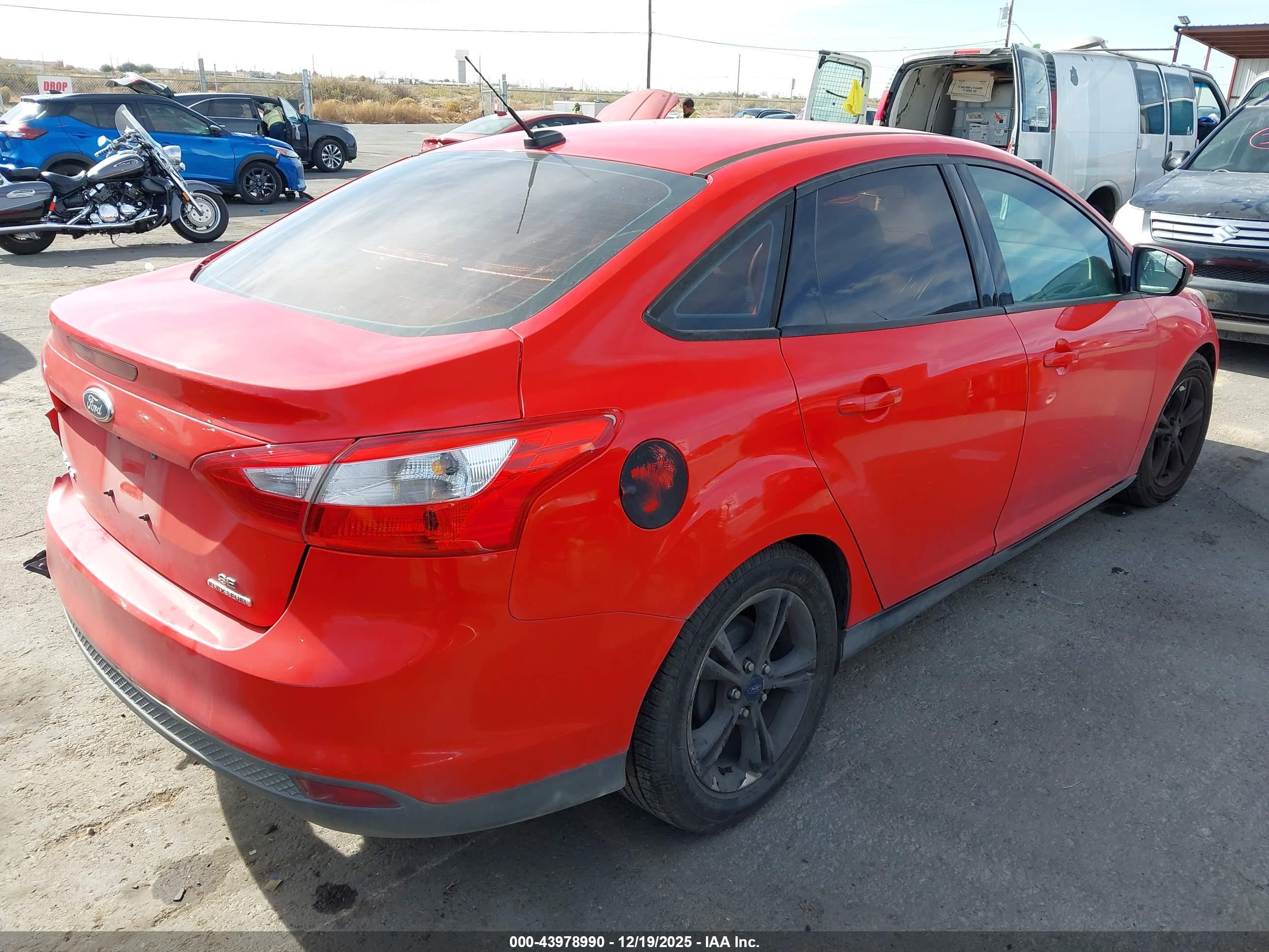 FORD FOCUS image 4