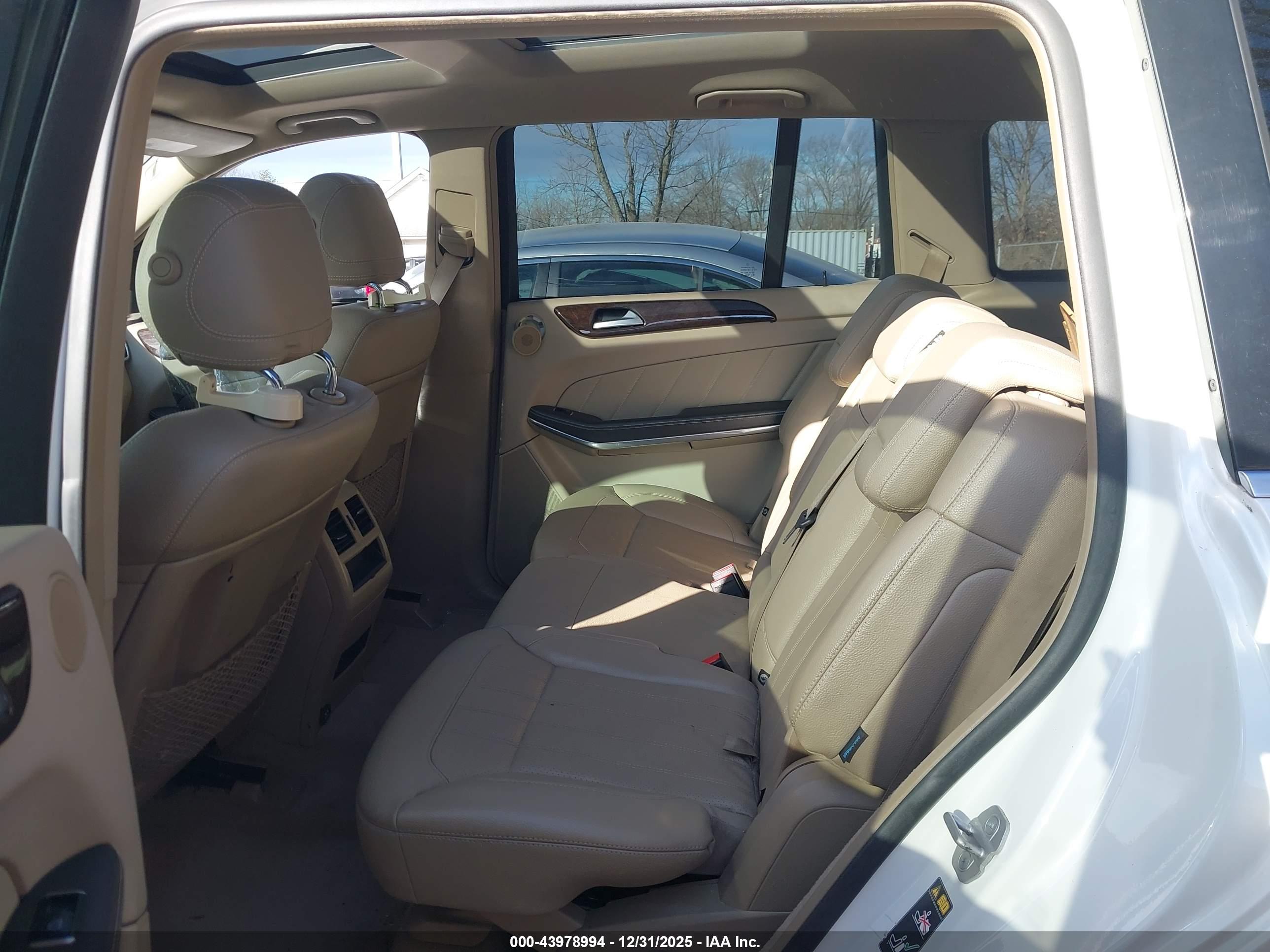 MERCEDES-BENZ GL image 8