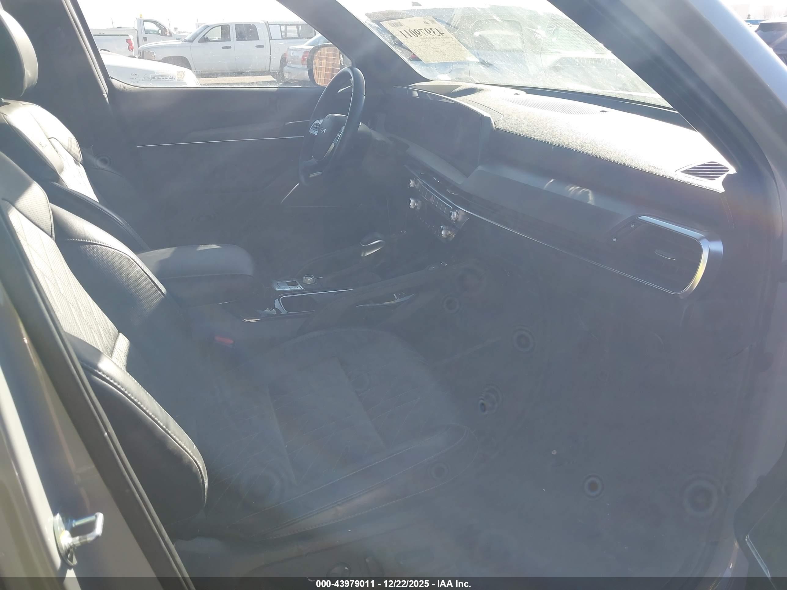 KIA TELLURIDE image 5