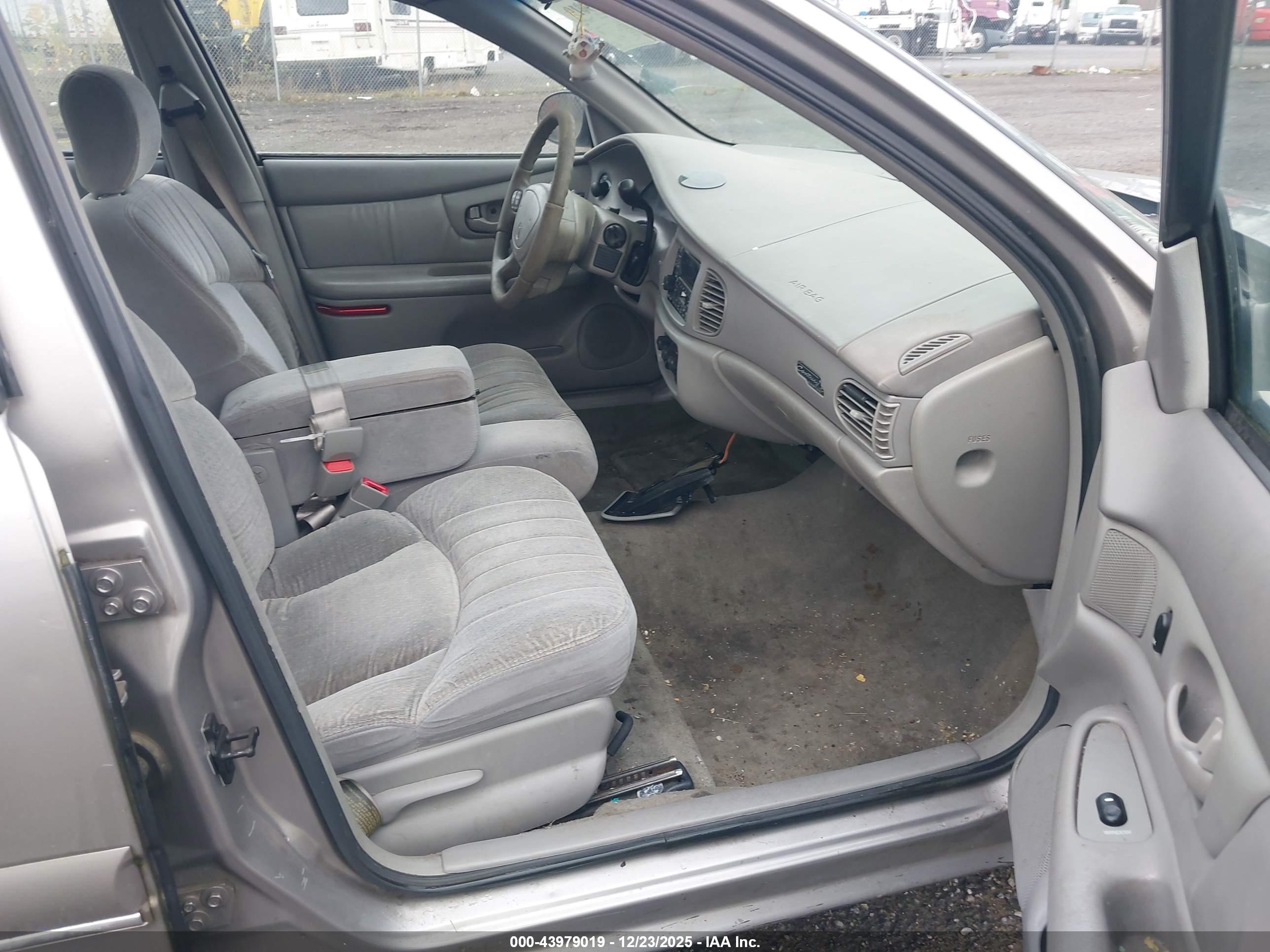 BUICK CENTURY image 5