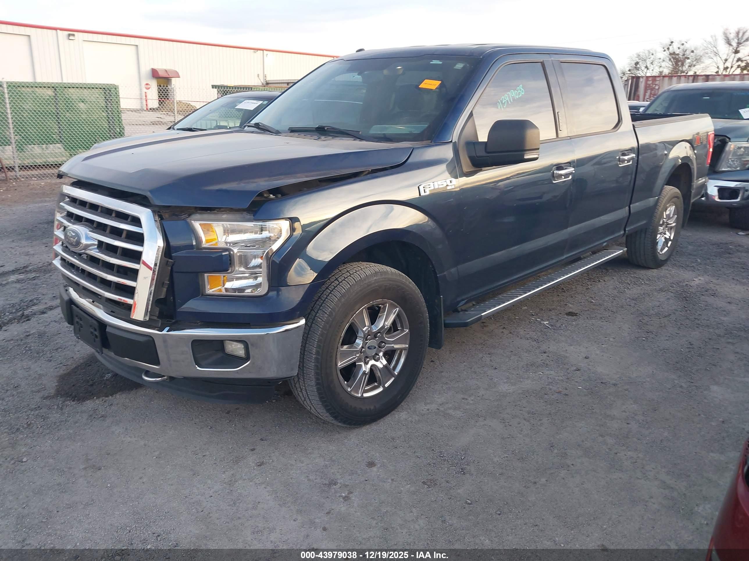 FORD F-150 image 2