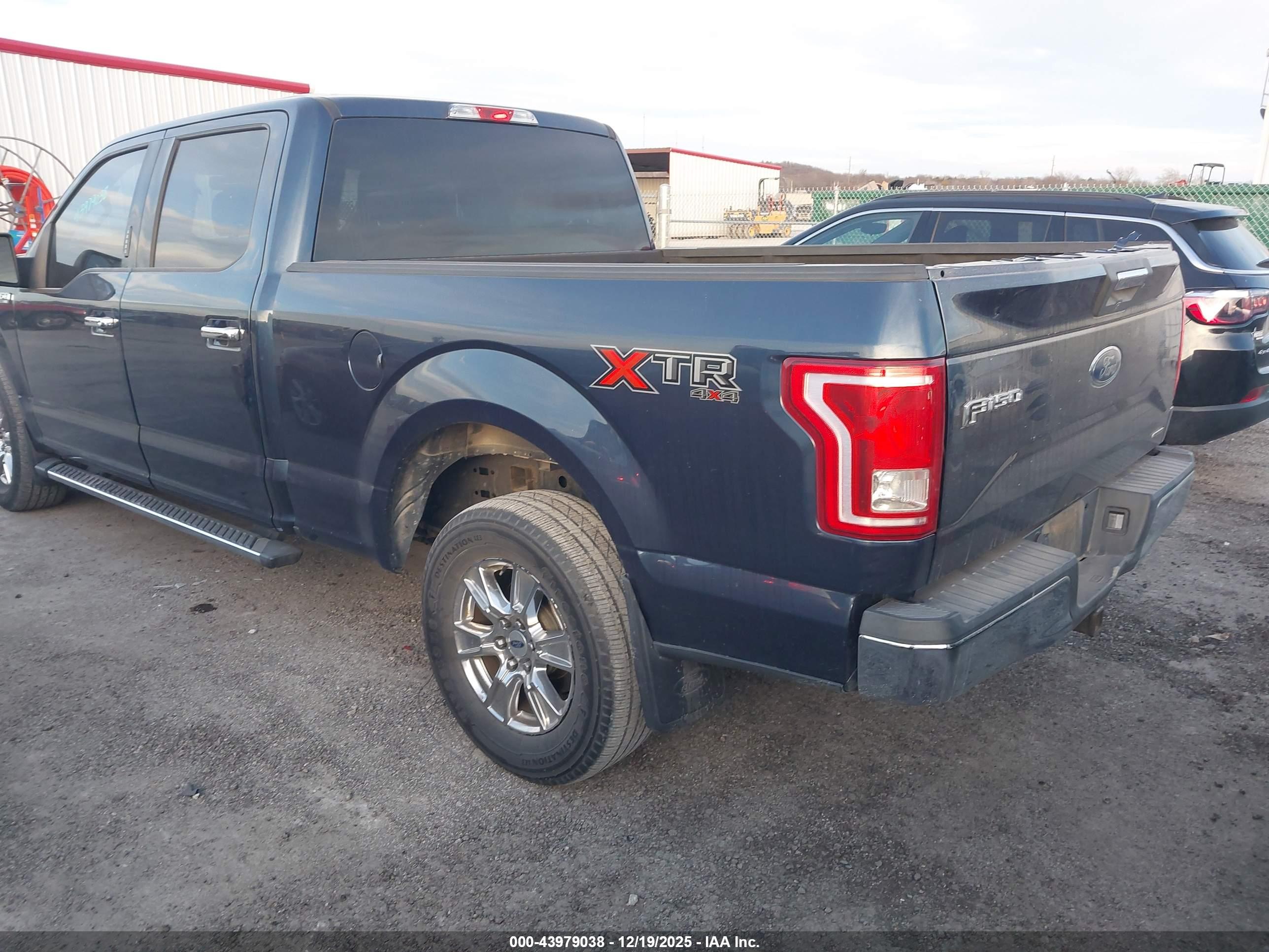 FORD F-150 image 3