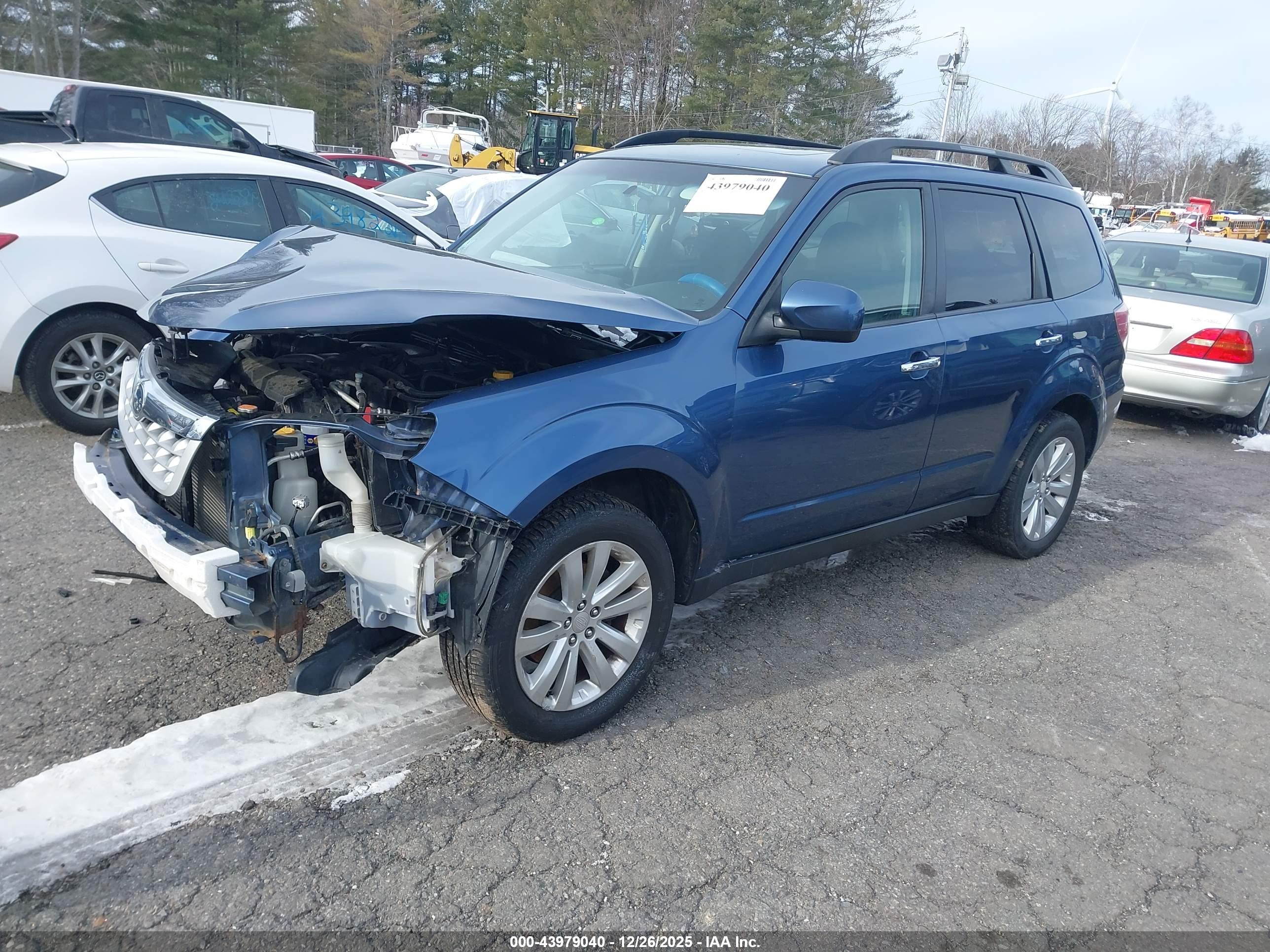 SUBARU FORESTER image 2