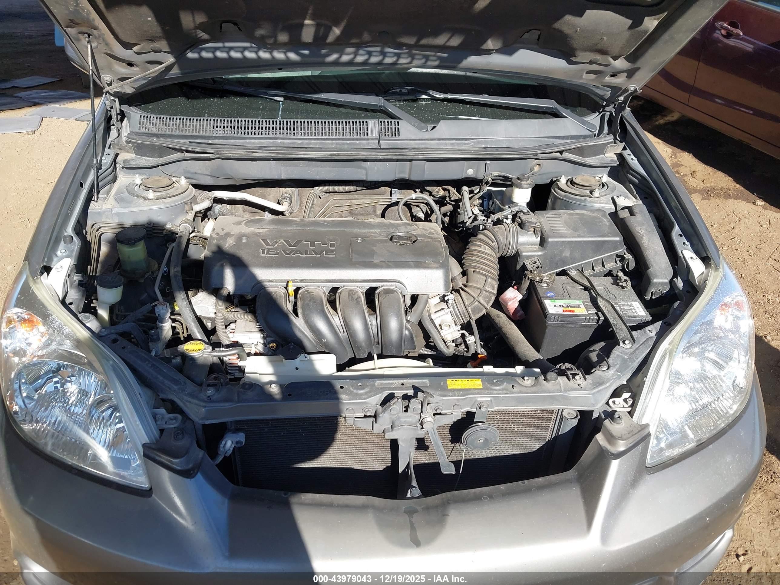 TOYOTA MATRIX image 10