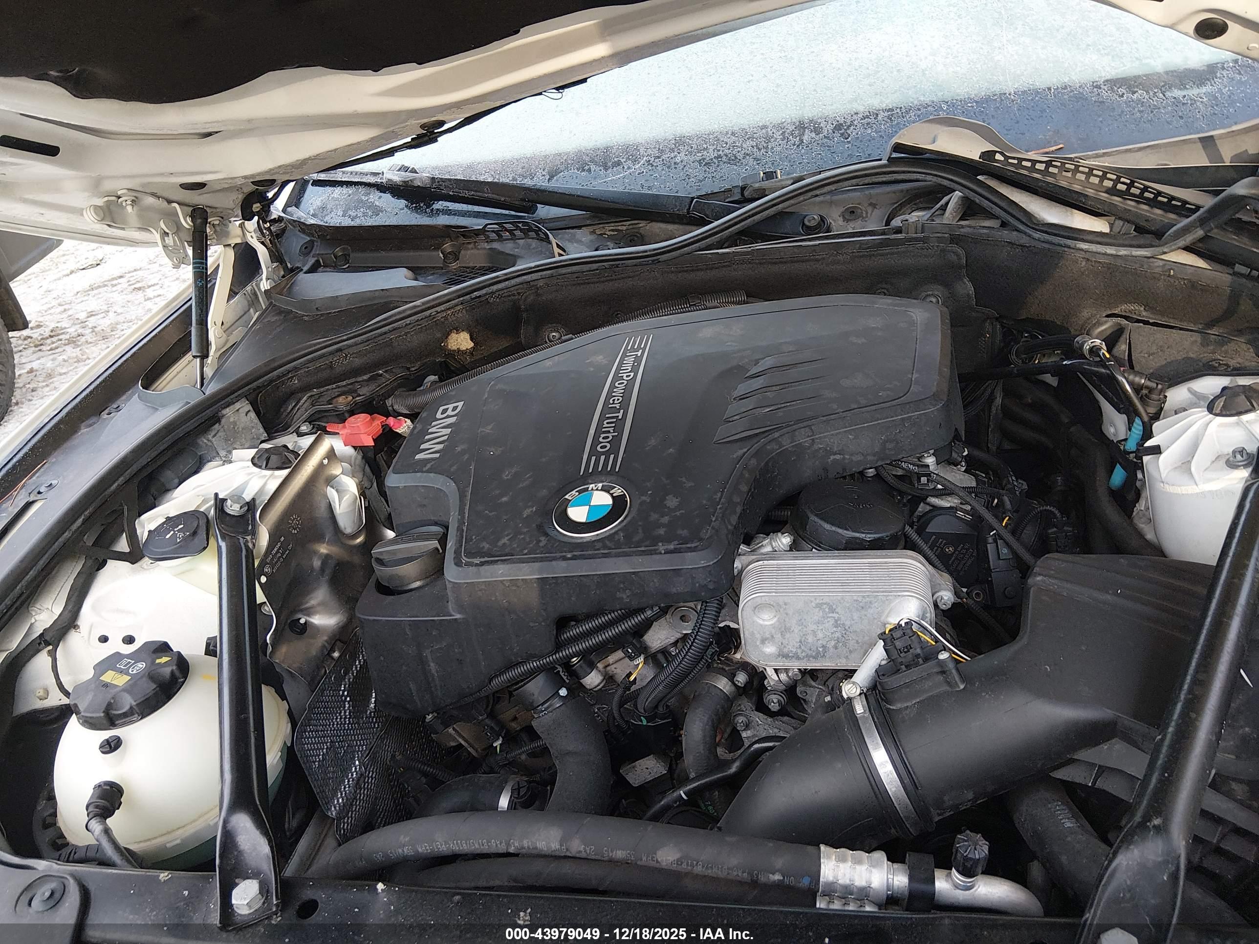 BMW 528I image 10