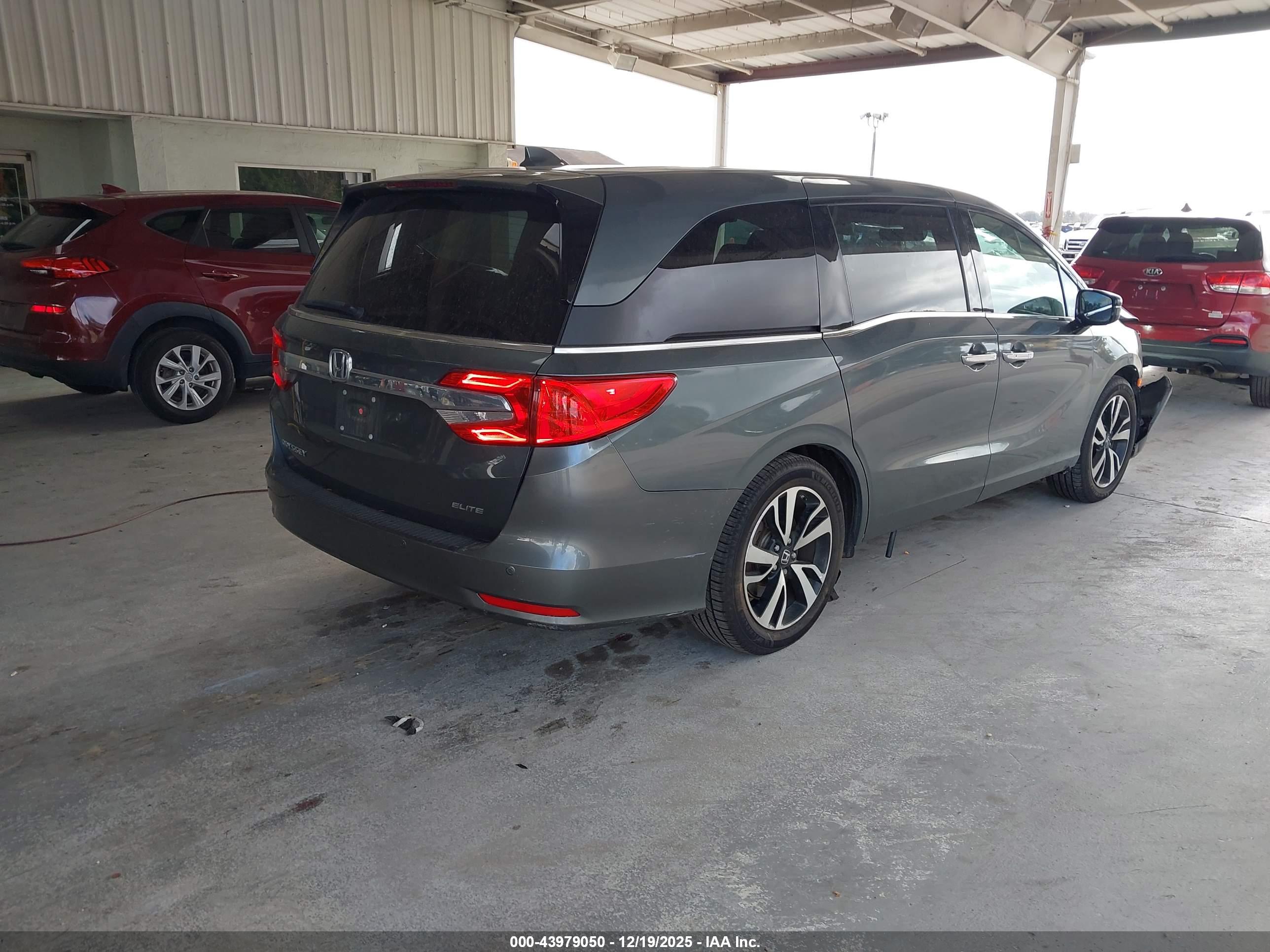 HONDA ODYSSEY image 4