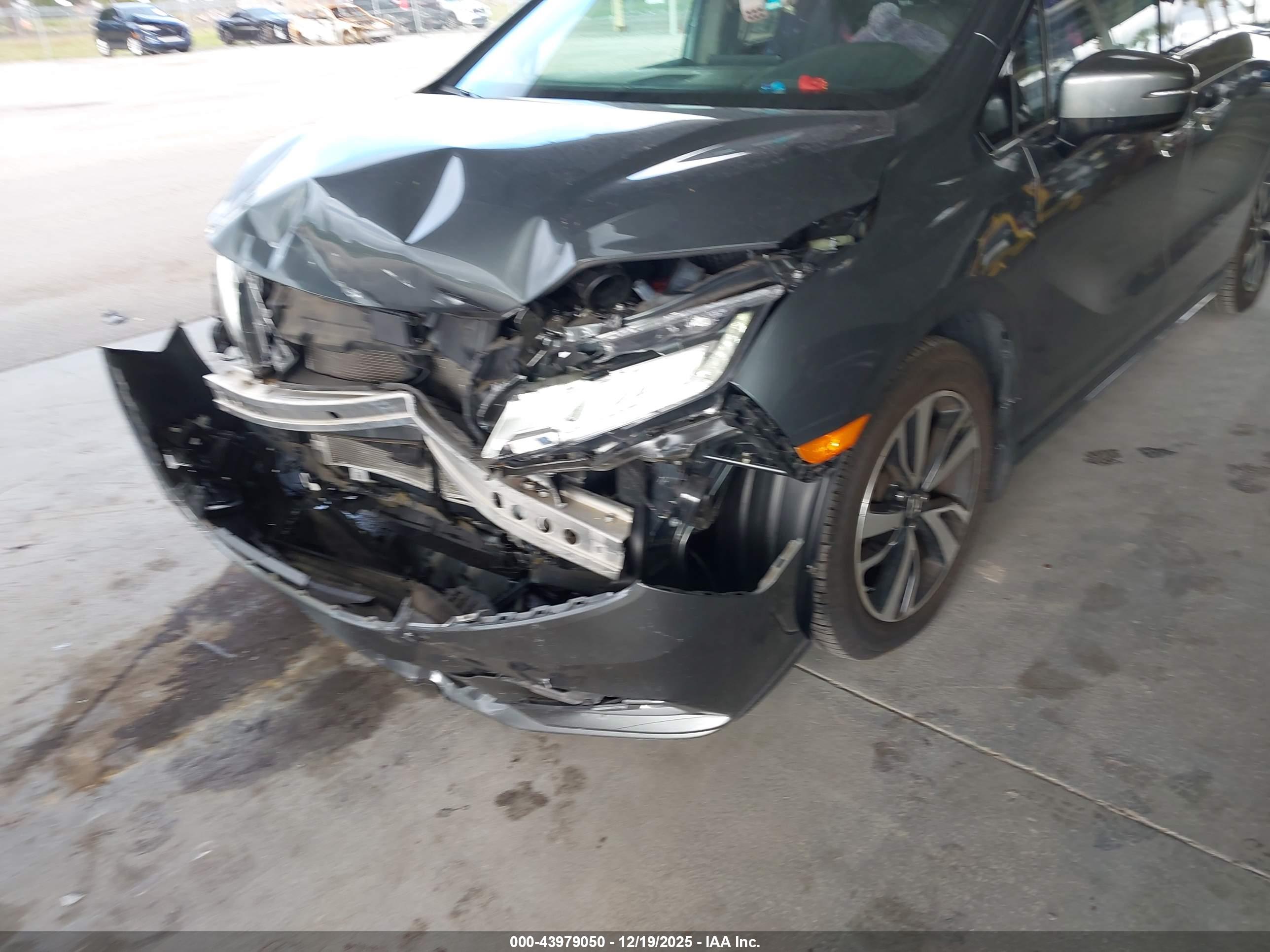 HONDA ODYSSEY image 6