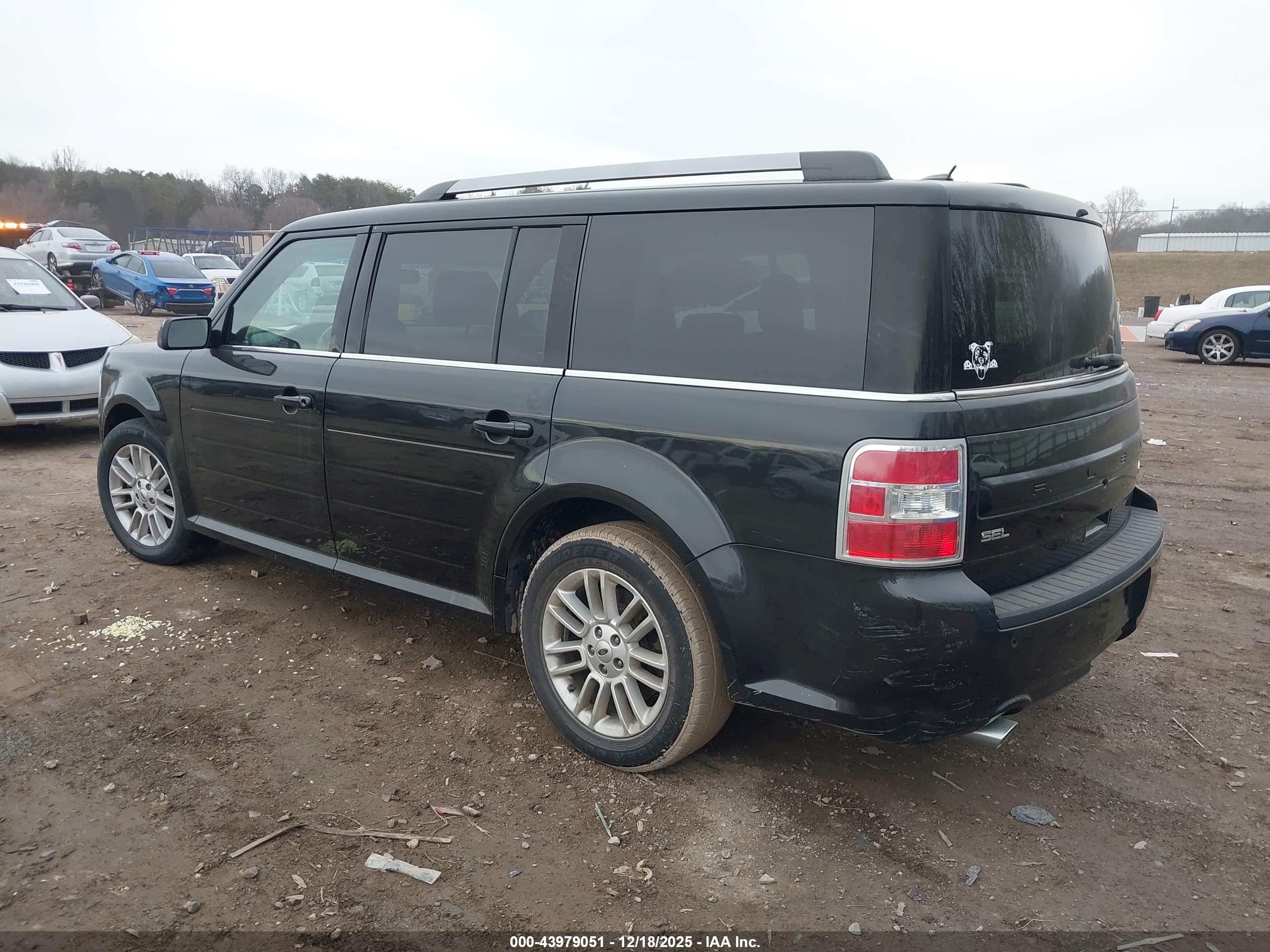 FORD FLEX image 3