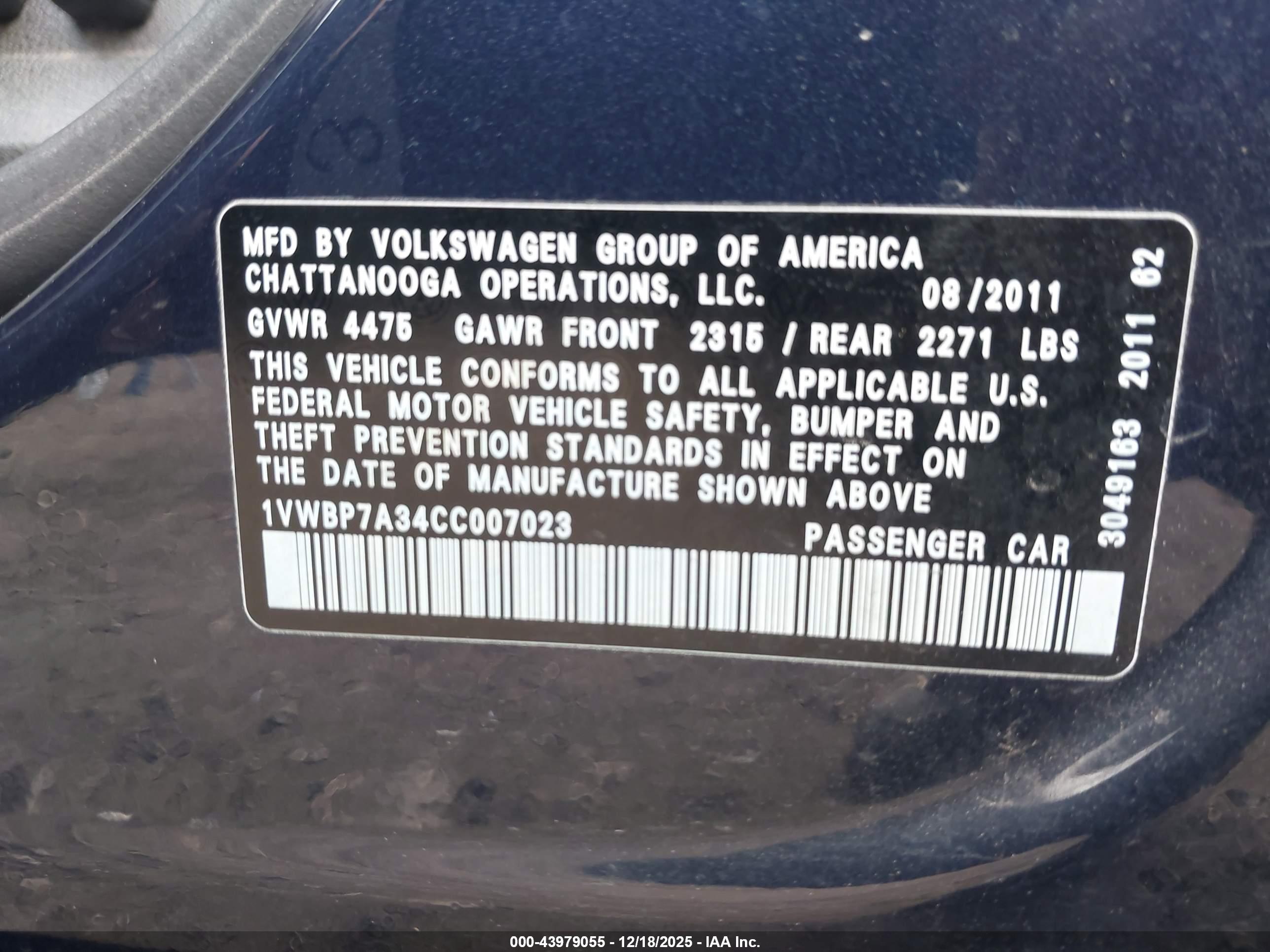 VOLKSWAGEN PASSAT image 9