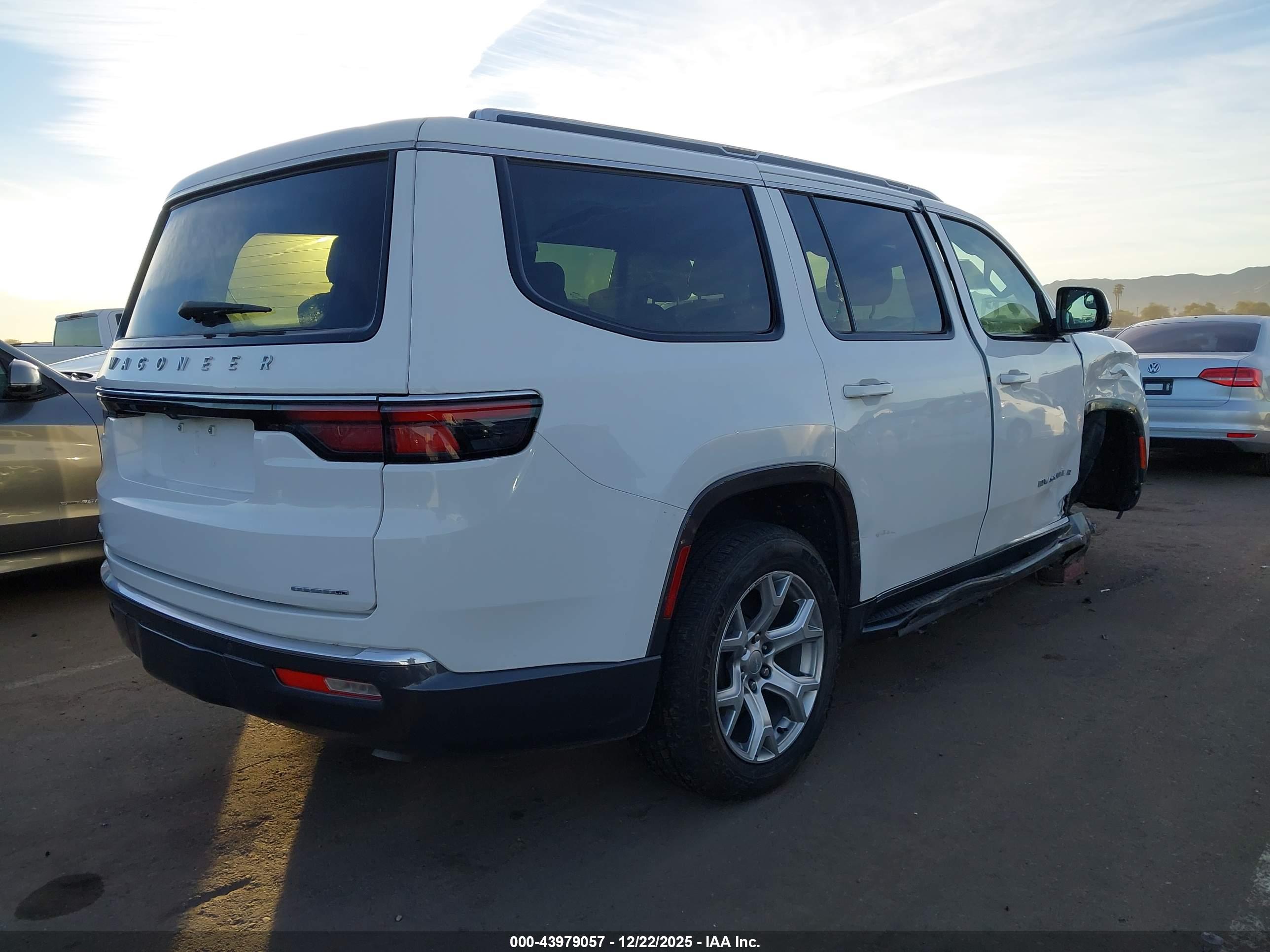 JEEP WAGONEER image 4