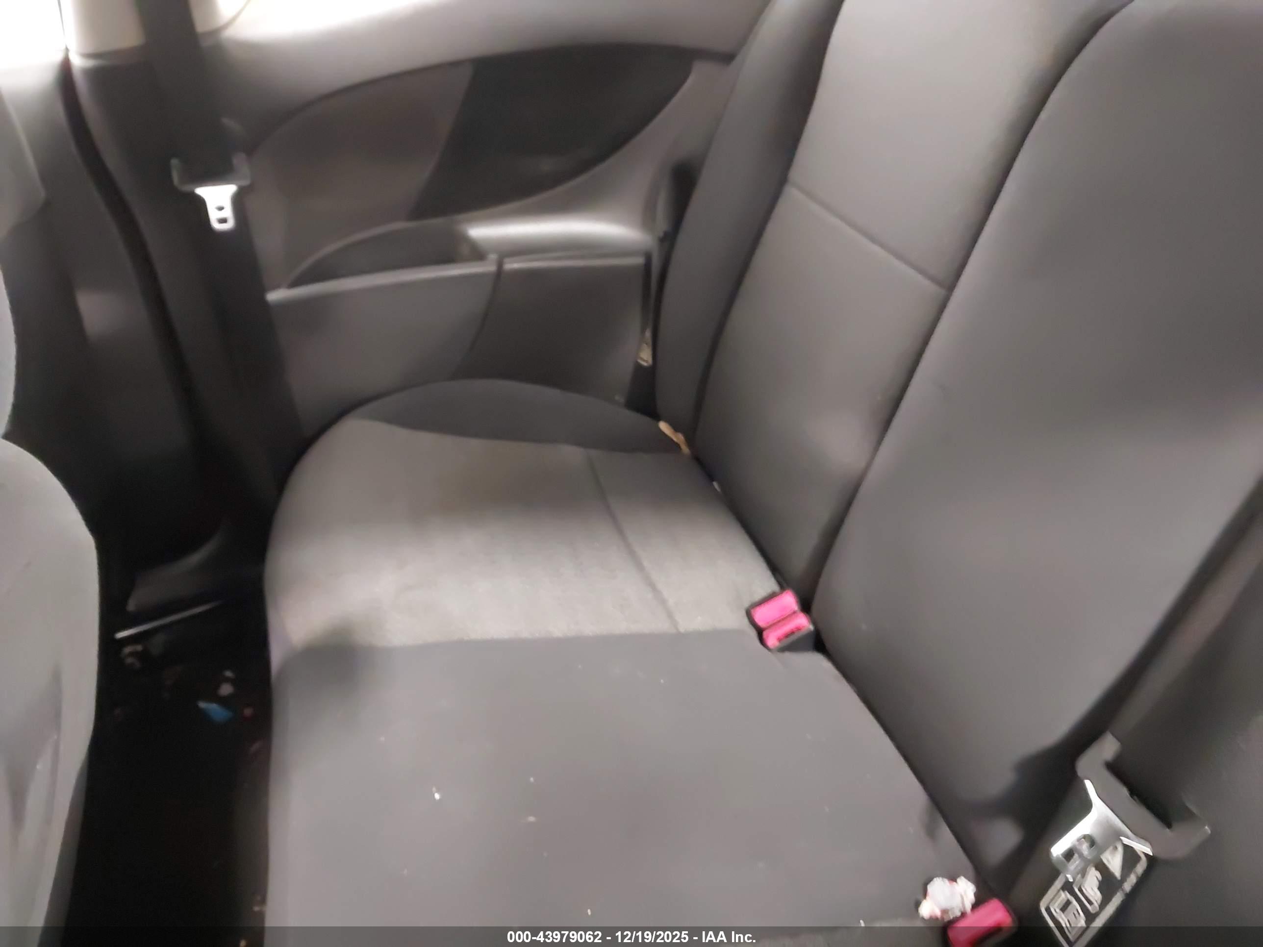 FORD FOCUS image 8