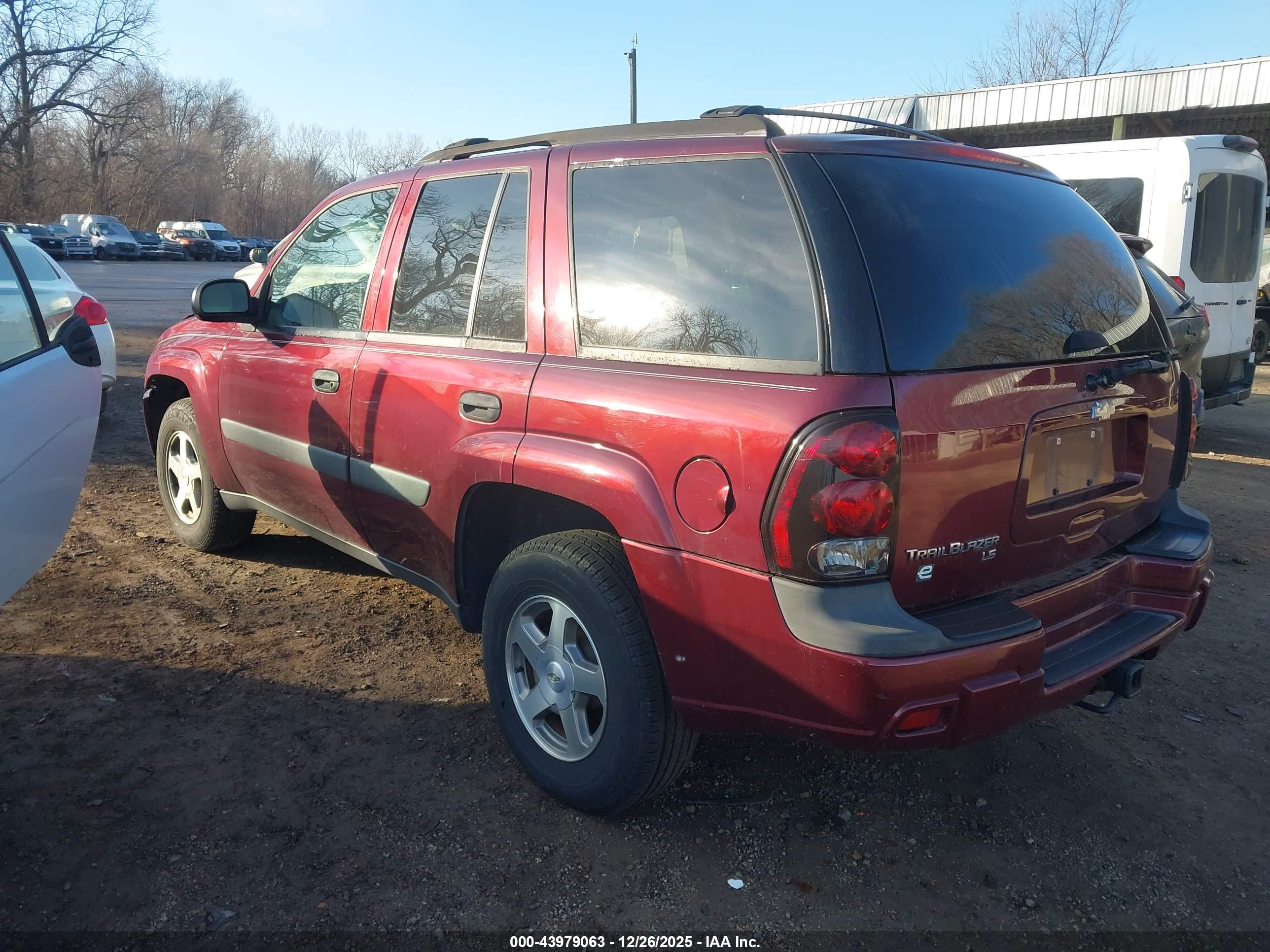 CHEVROLET TRAILBLAZER image 3