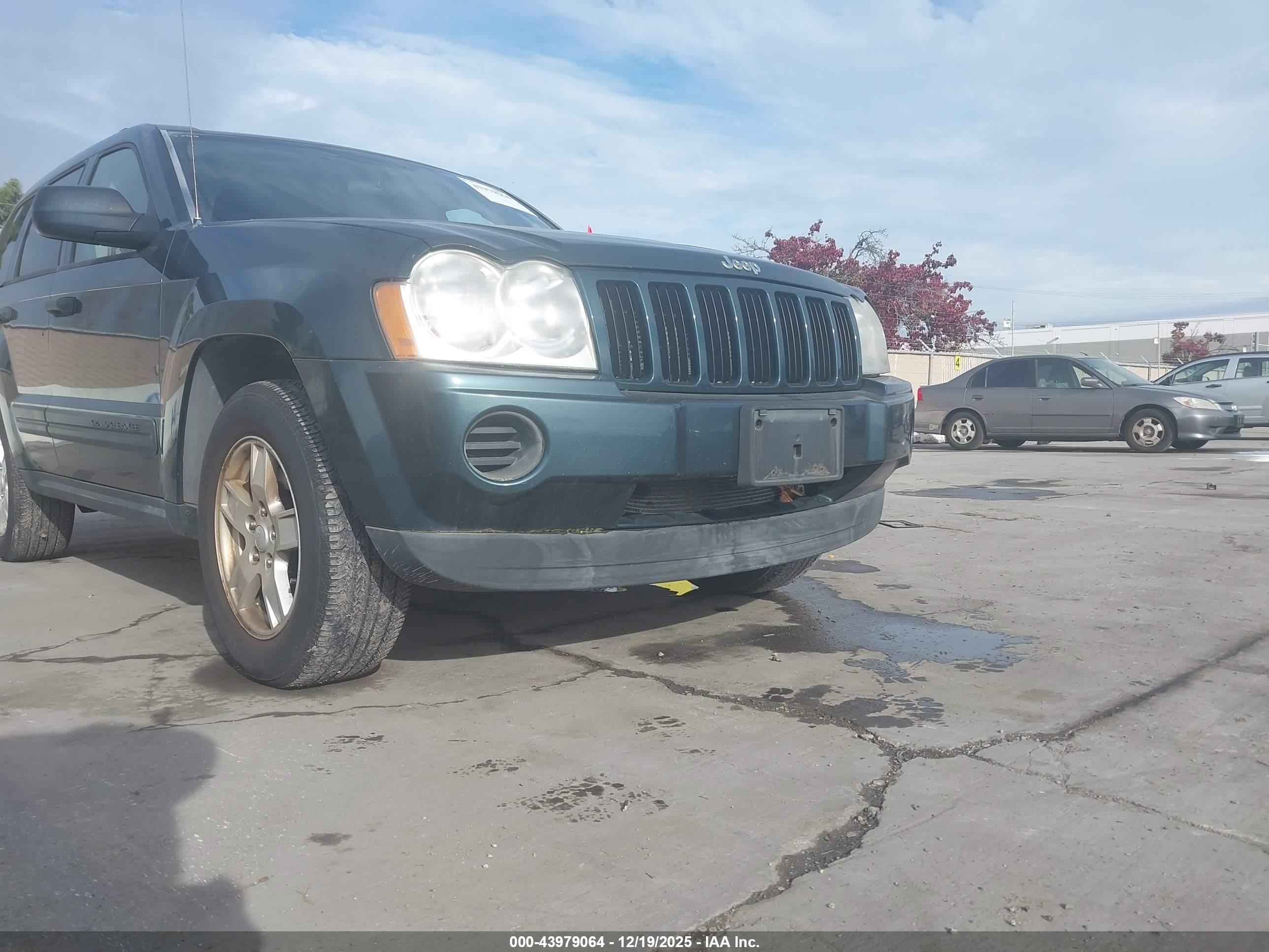 JEEP GRAND image 6