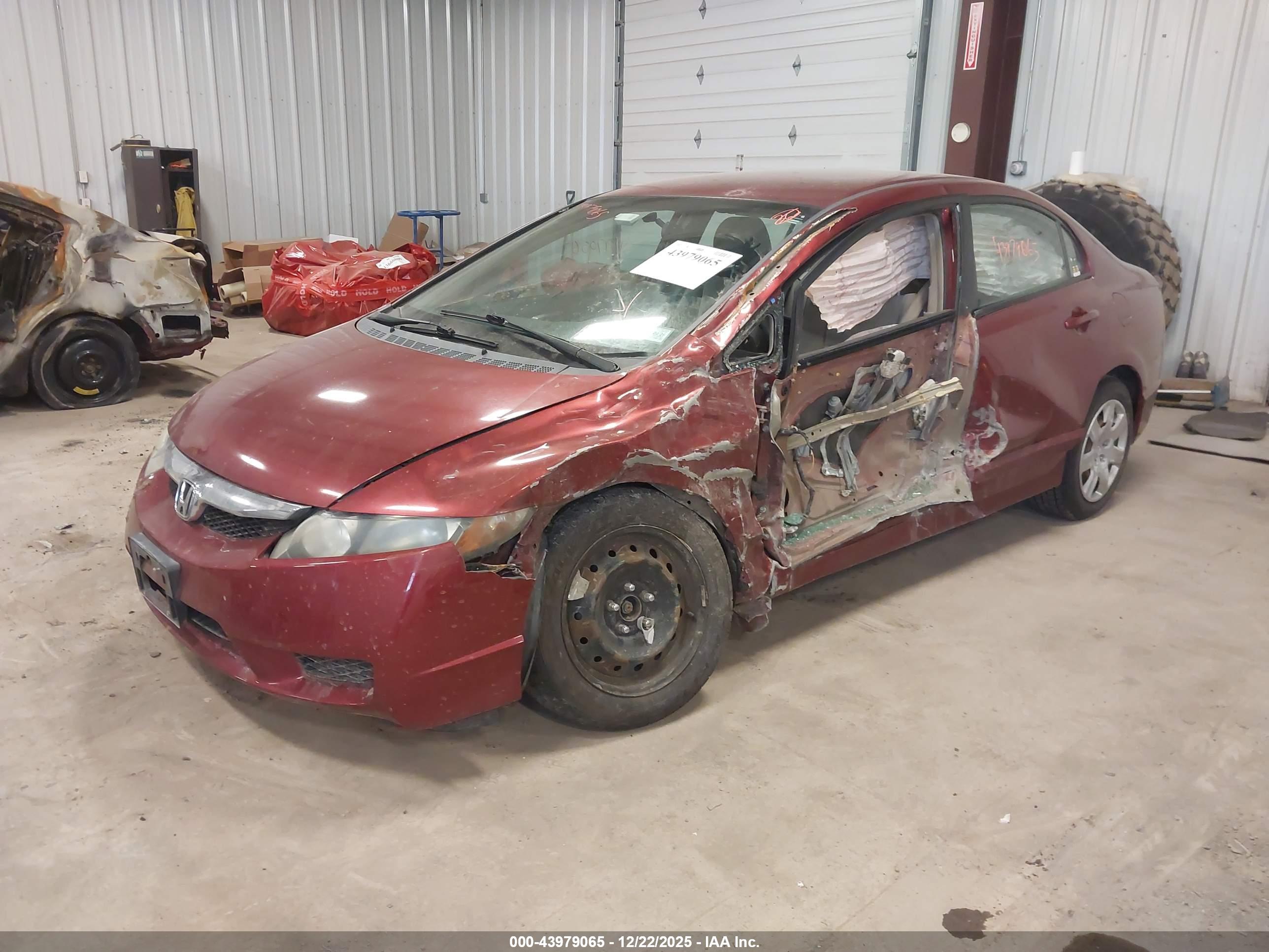 HONDA CIVIC image 2