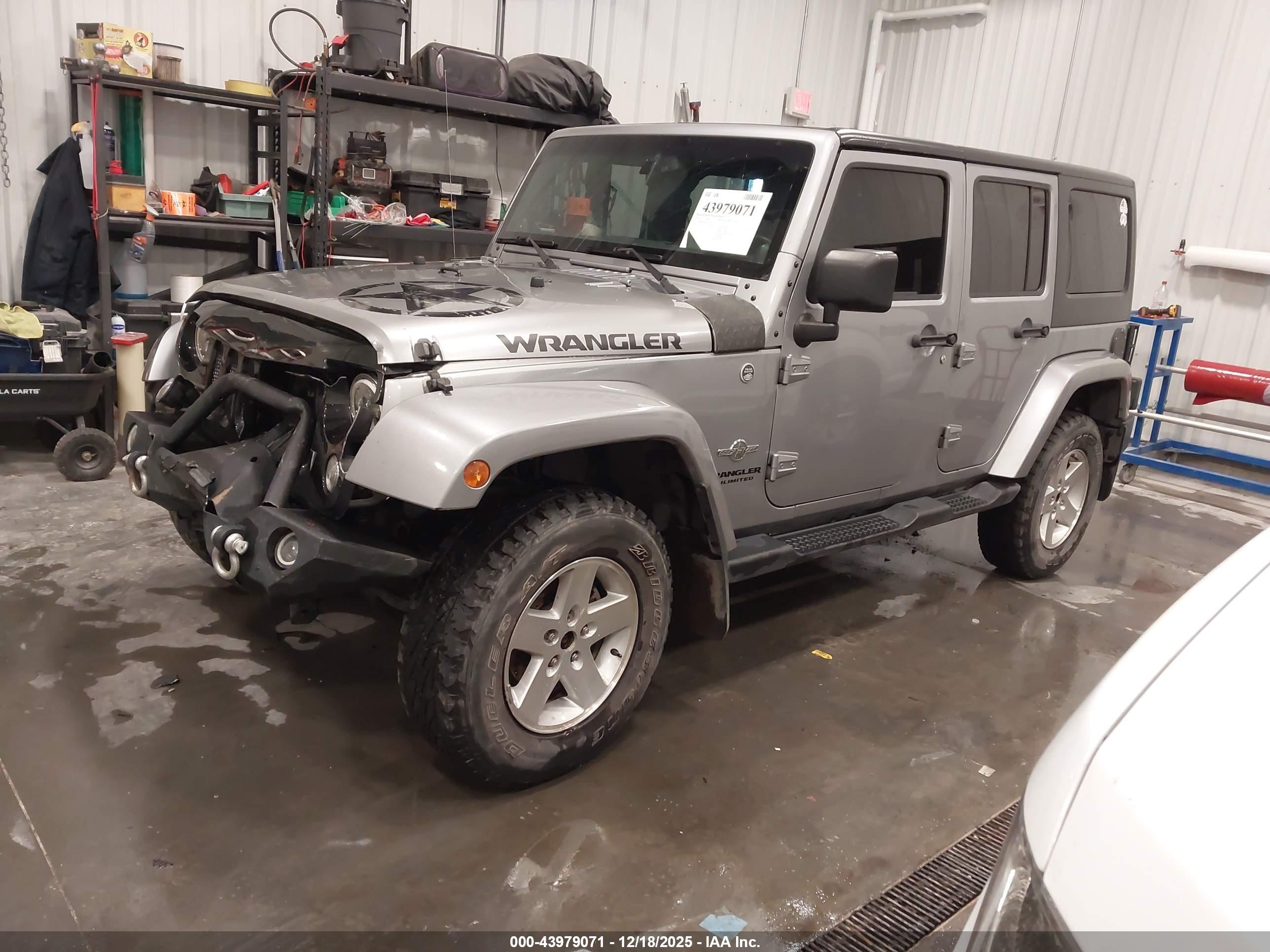 JEEP WRANGLER image 2