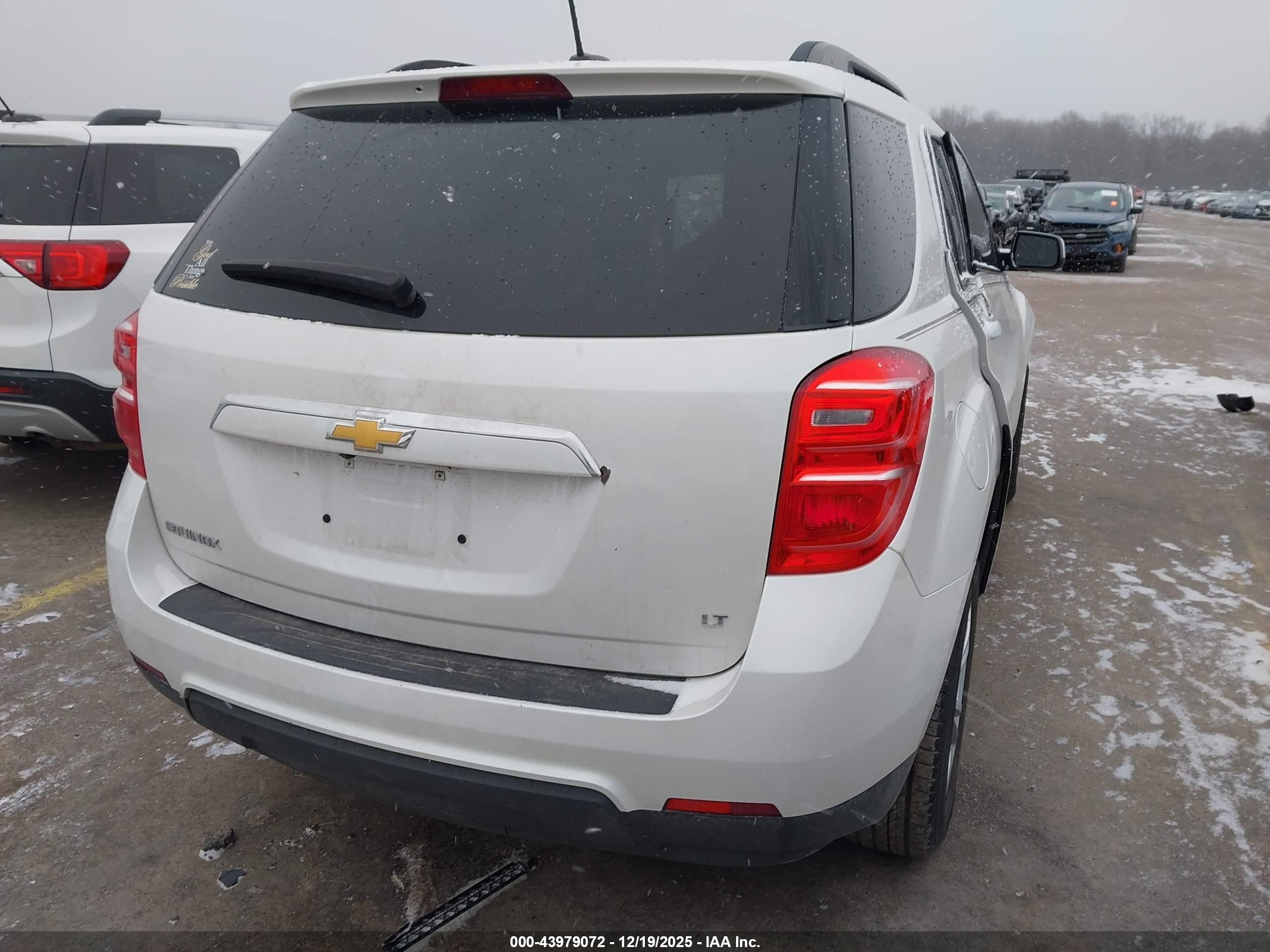 CHEVROLET EQUINOX image 4