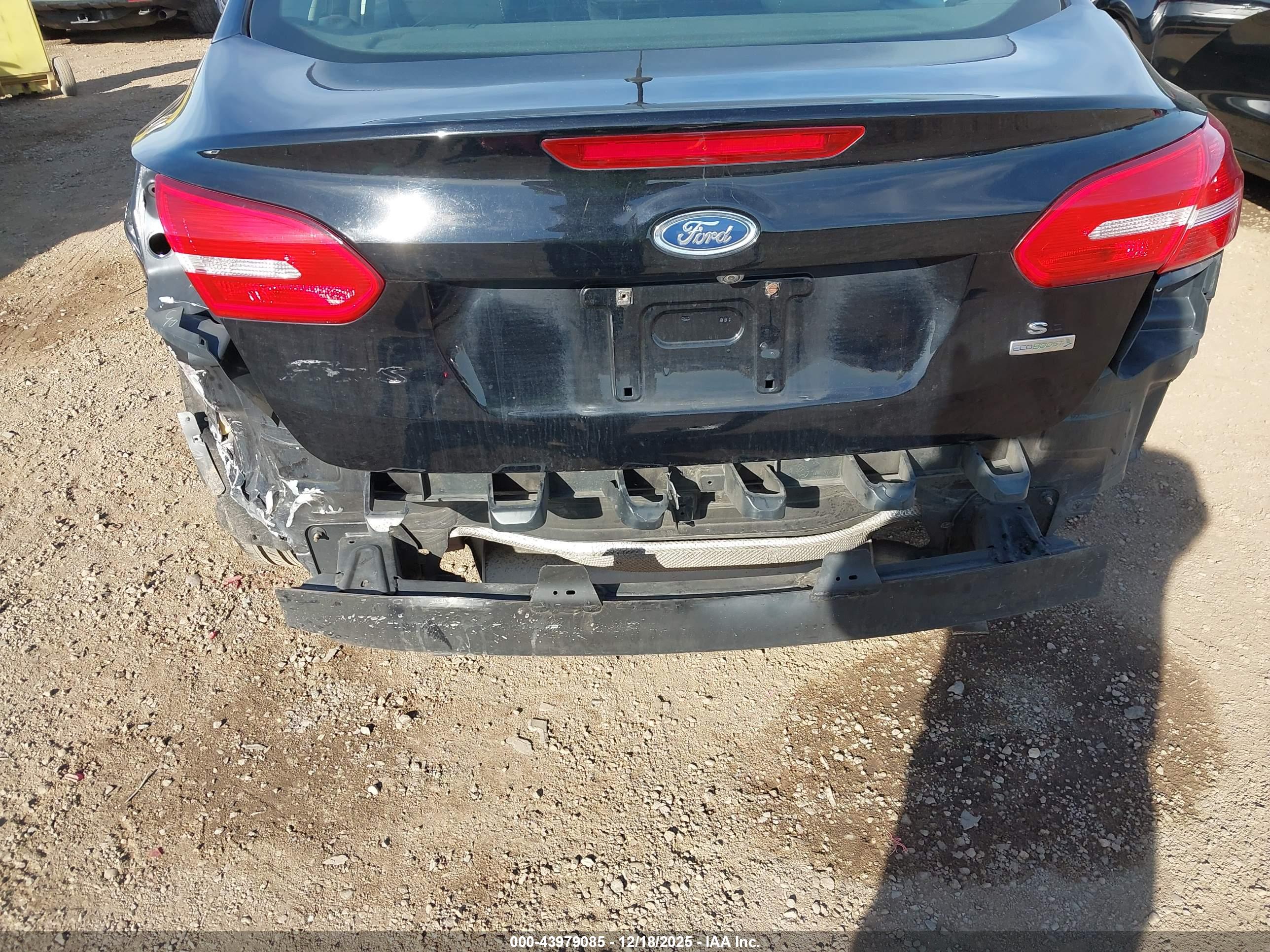FORD FOCUS image 6