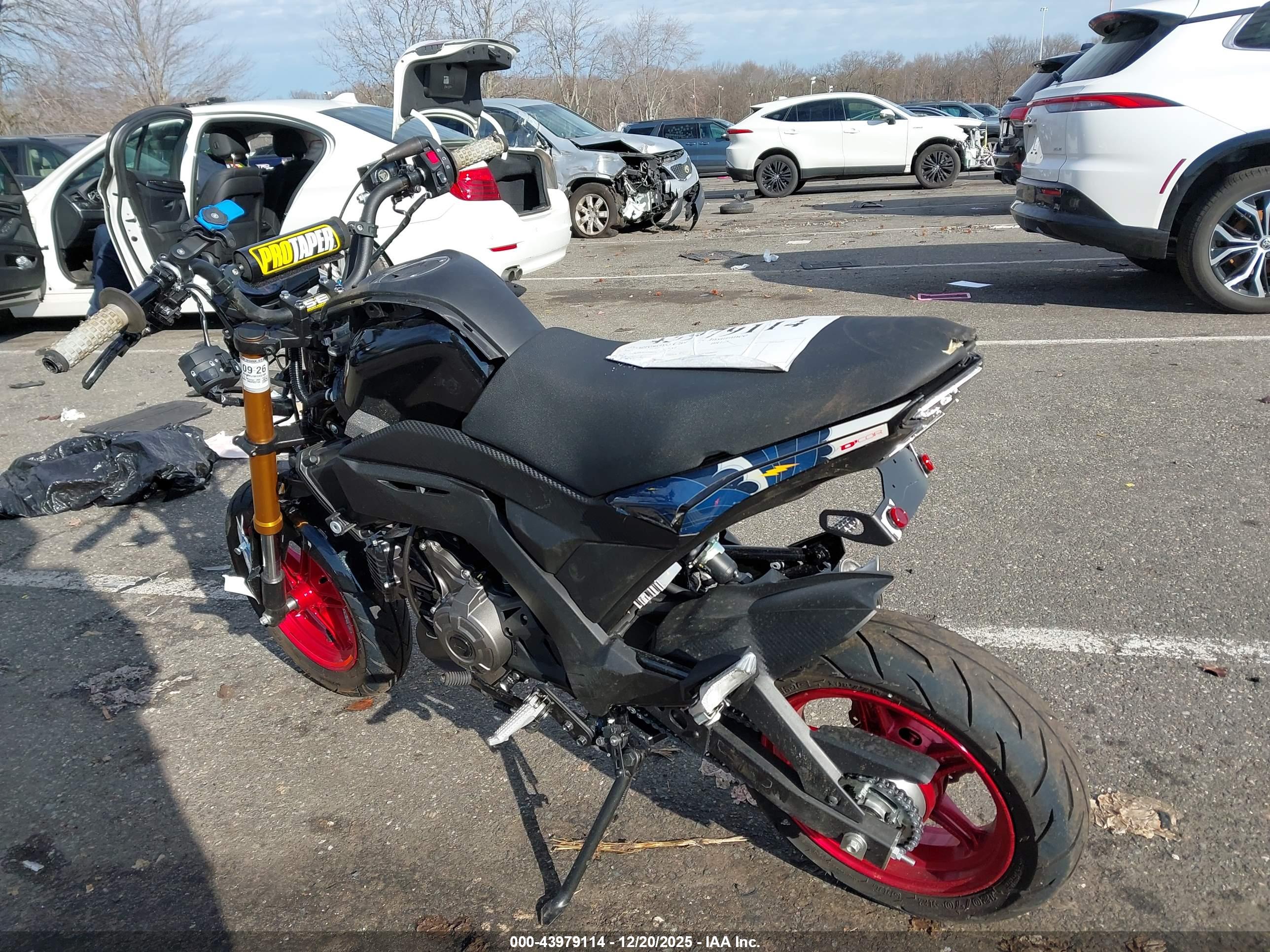 KAWASAKI BR125 image 3