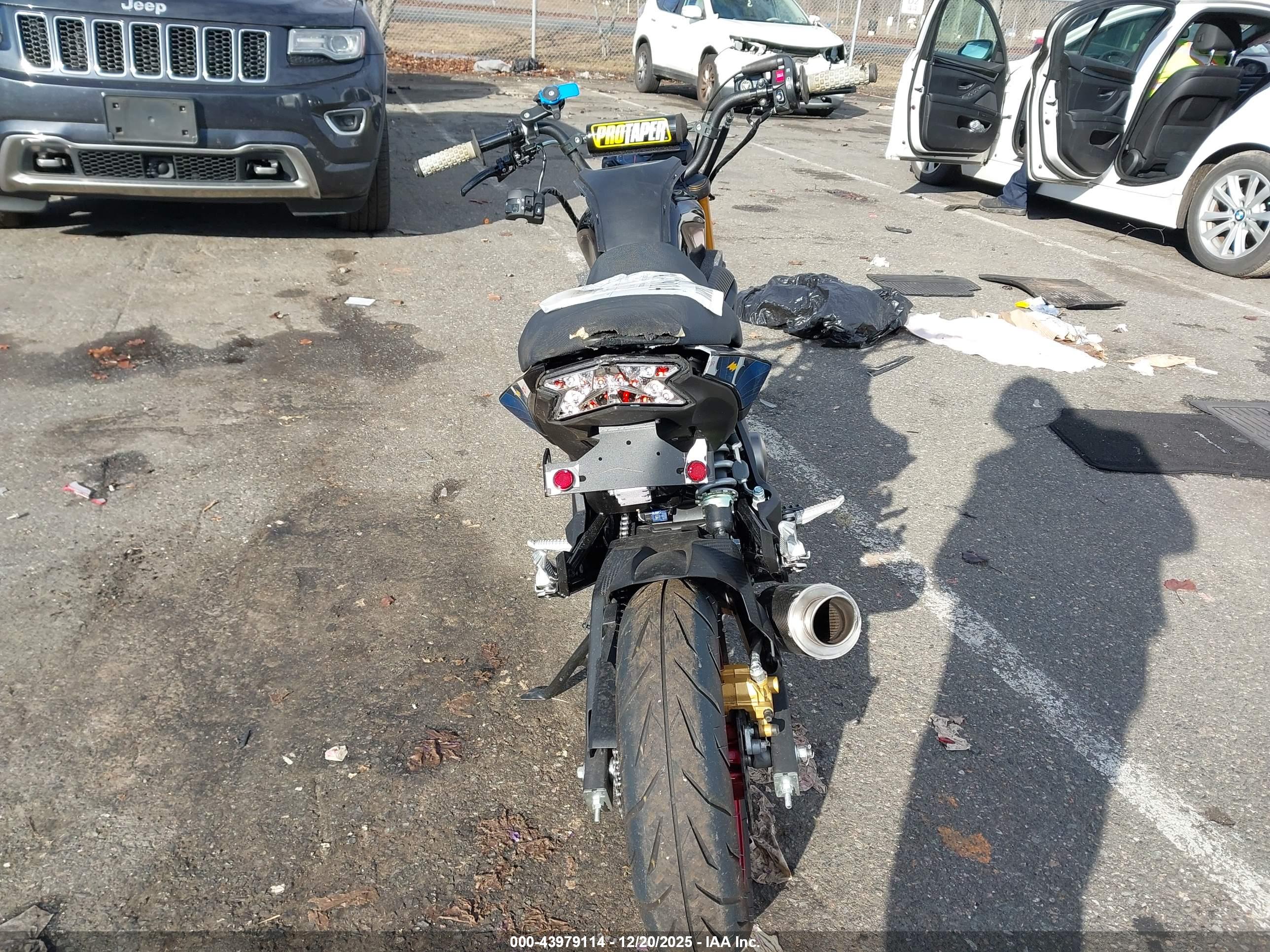 KAWASAKI BR125 image 6