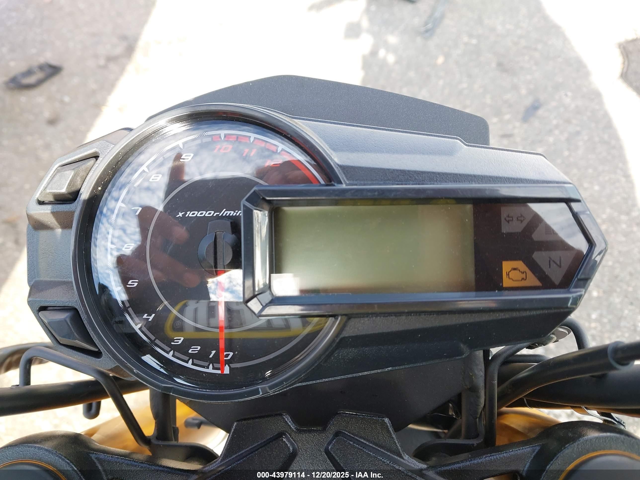 KAWASAKI BR125 image 7