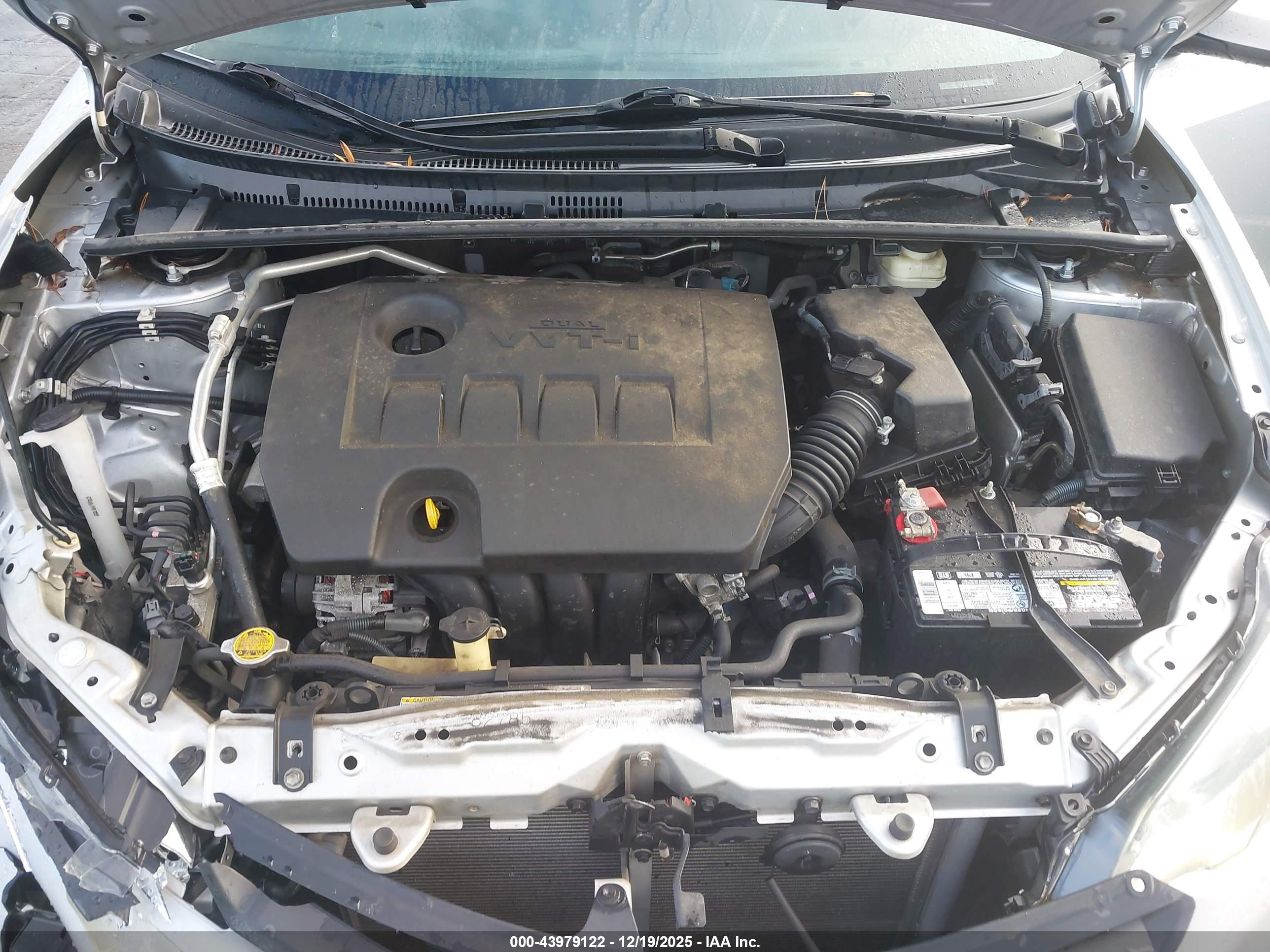 TOYOTA COROLLA image 10