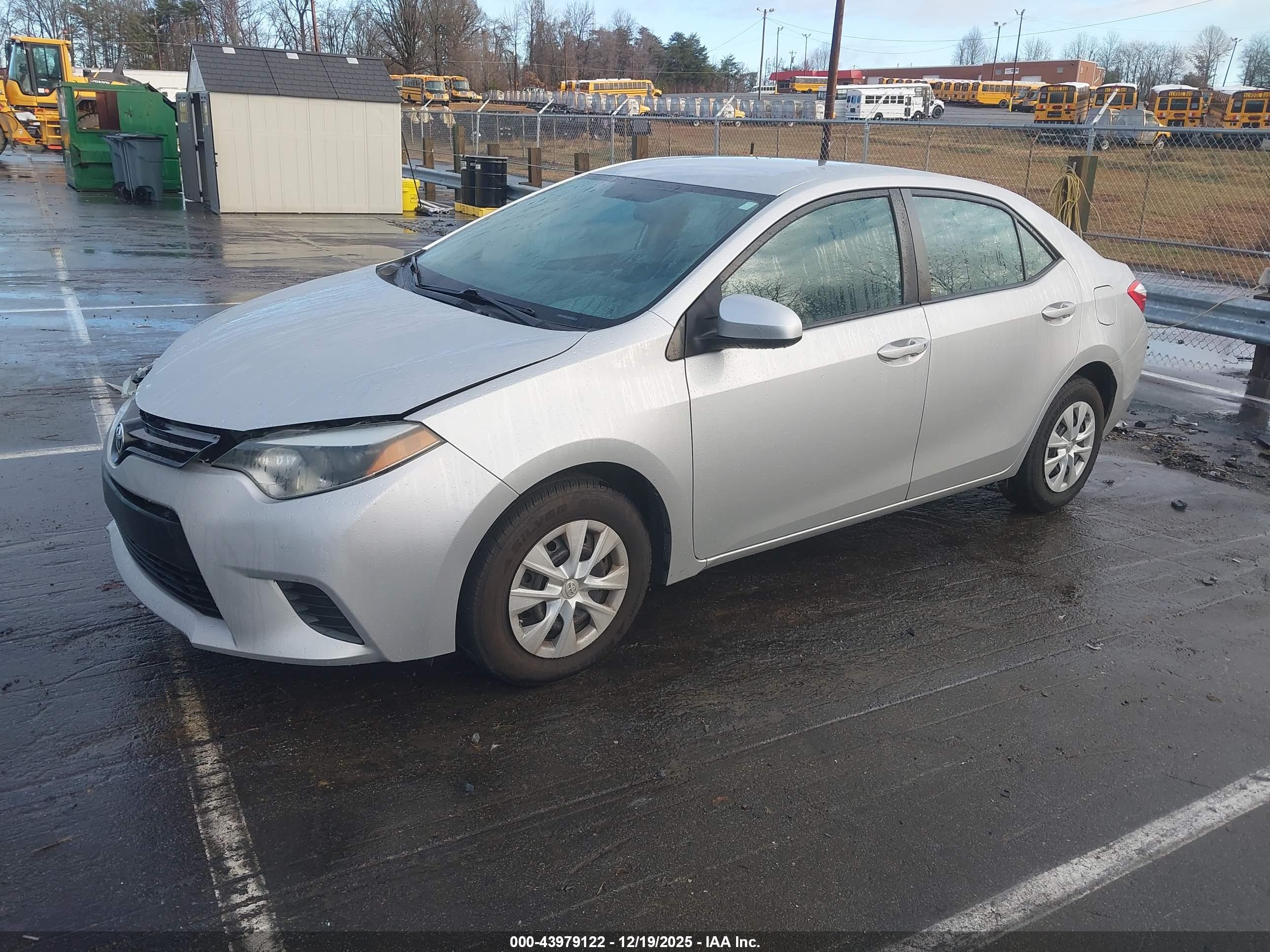 TOYOTA COROLLA image 2