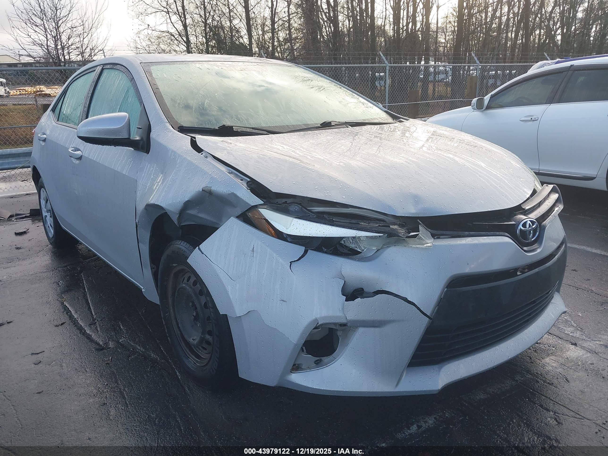 TOYOTA COROLLA image 6