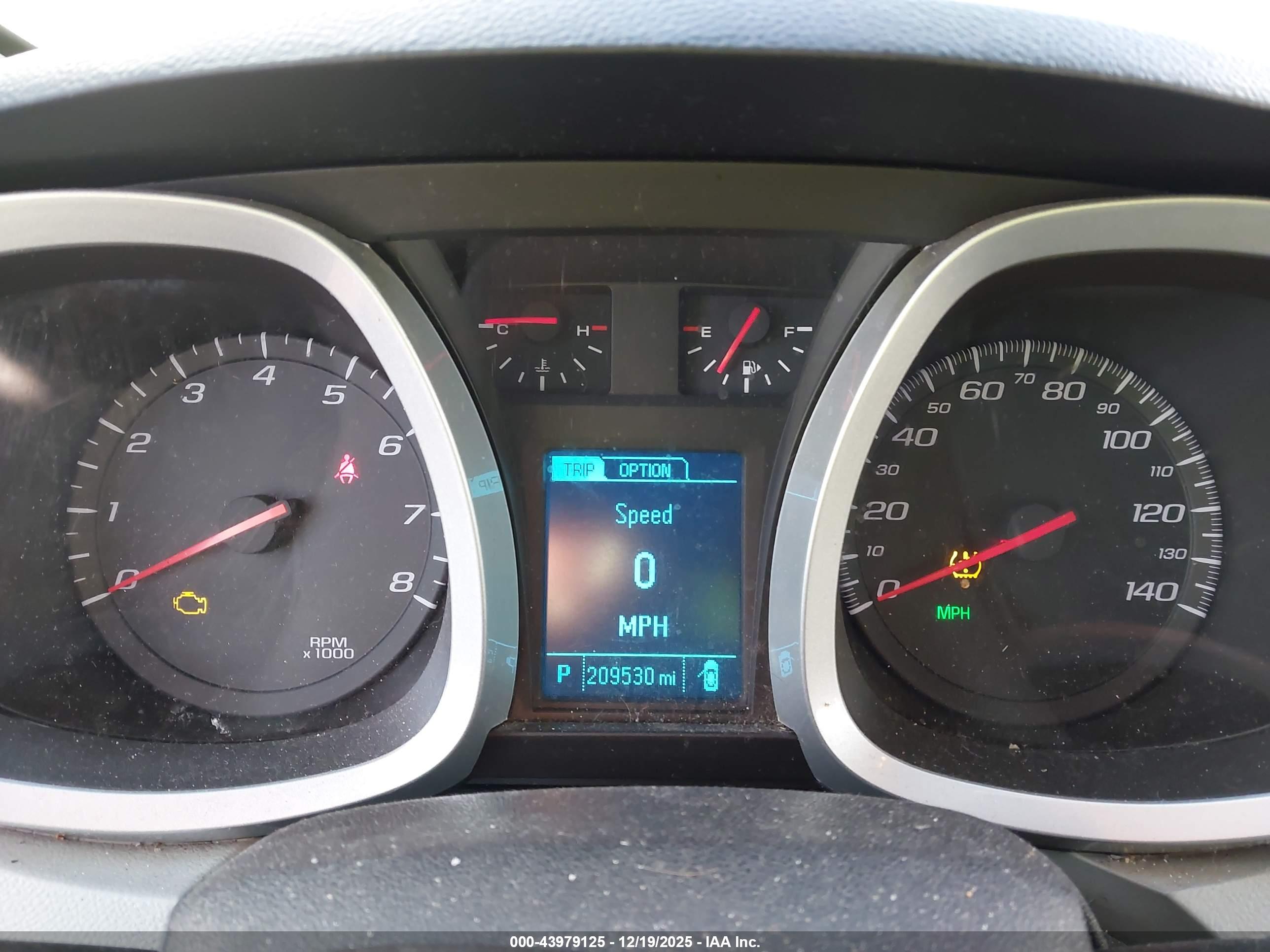 CHEVROLET EQUINOX image 7