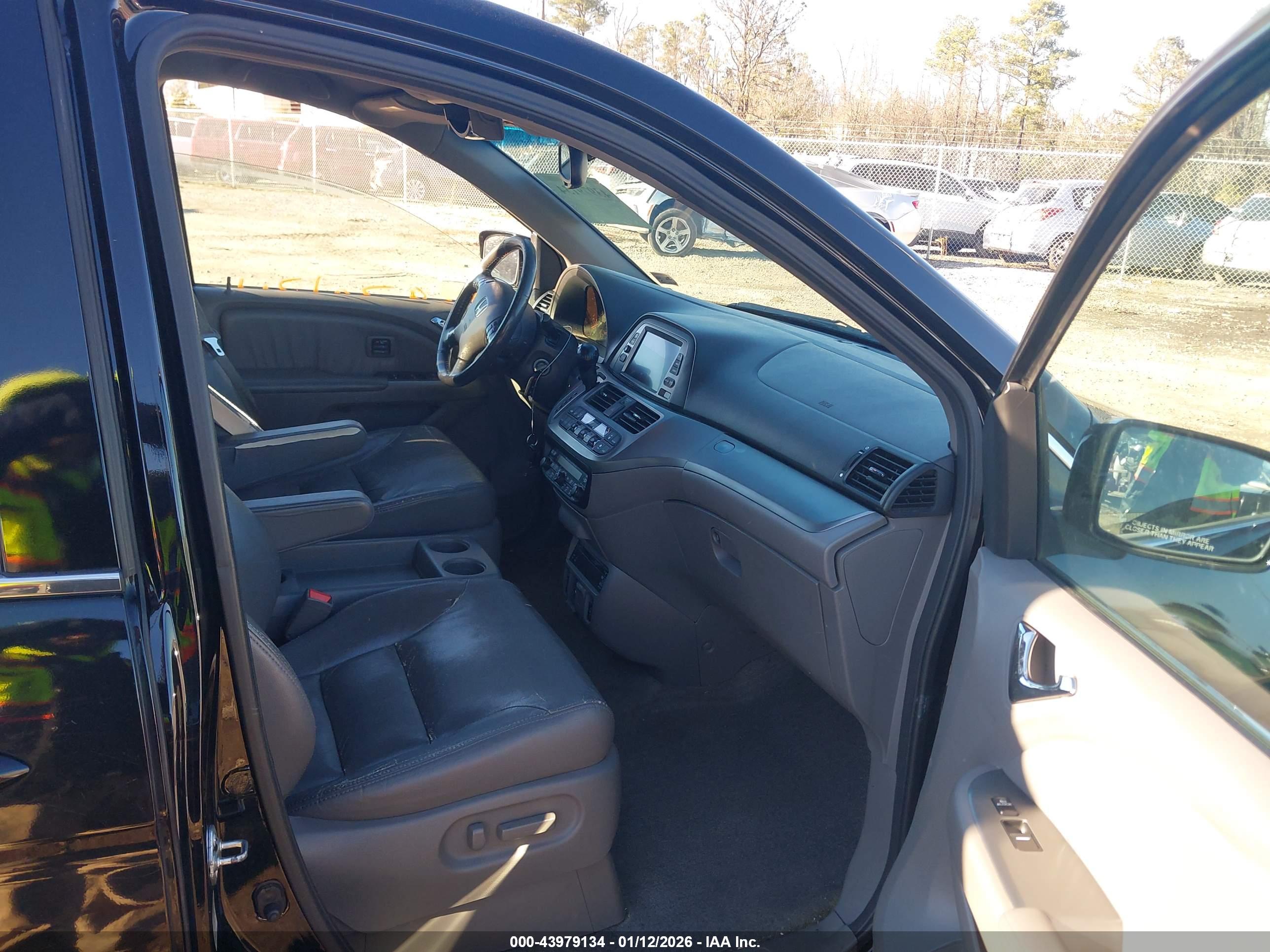 HONDA ODYSSEY image 5