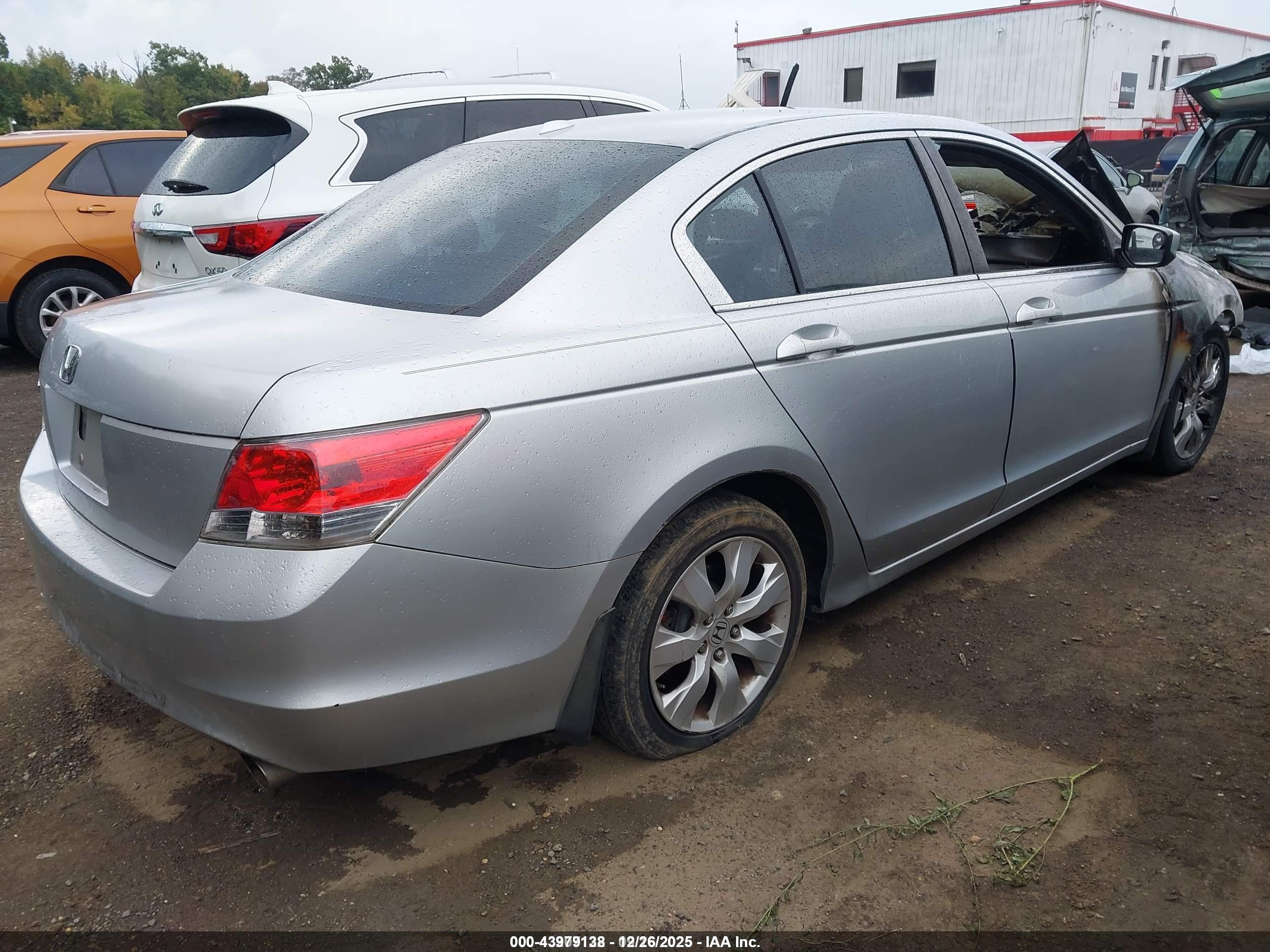 HONDA ACCORD image 4