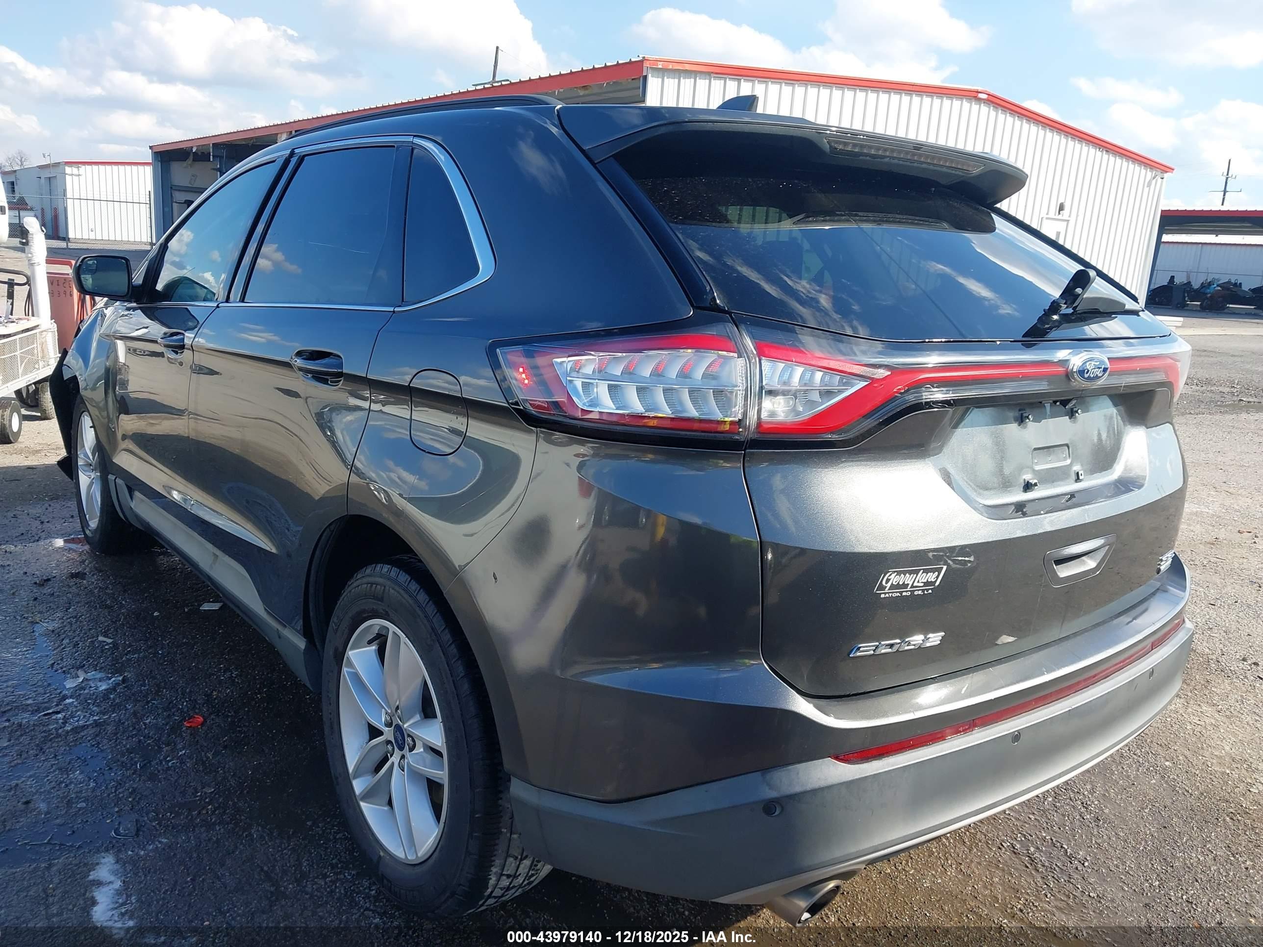 FORD EDGE image 3