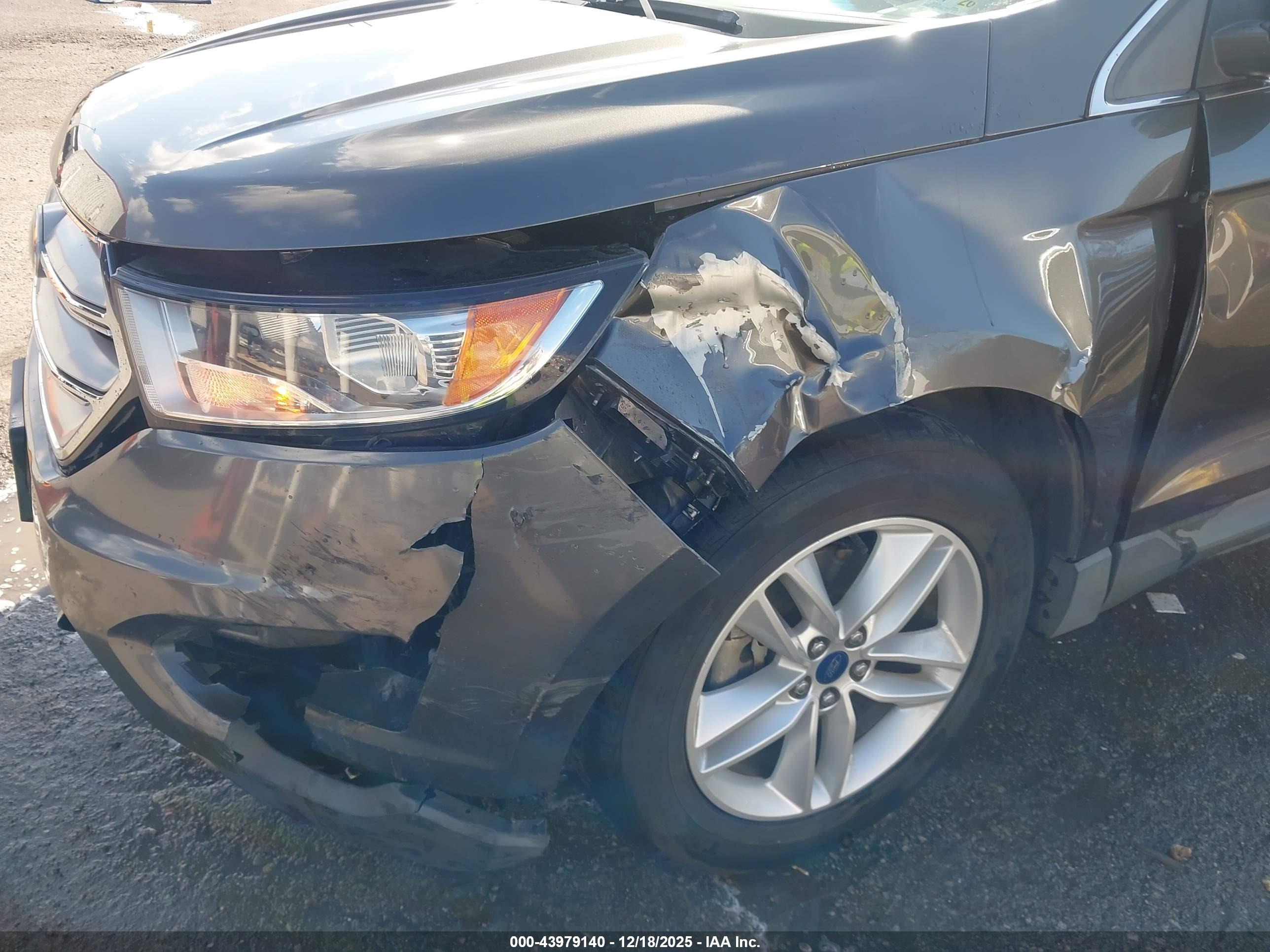 FORD EDGE image 6